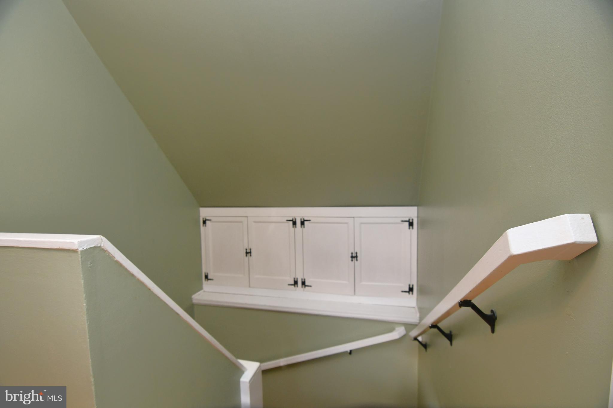 MOUNTAIN VIEW - Residential