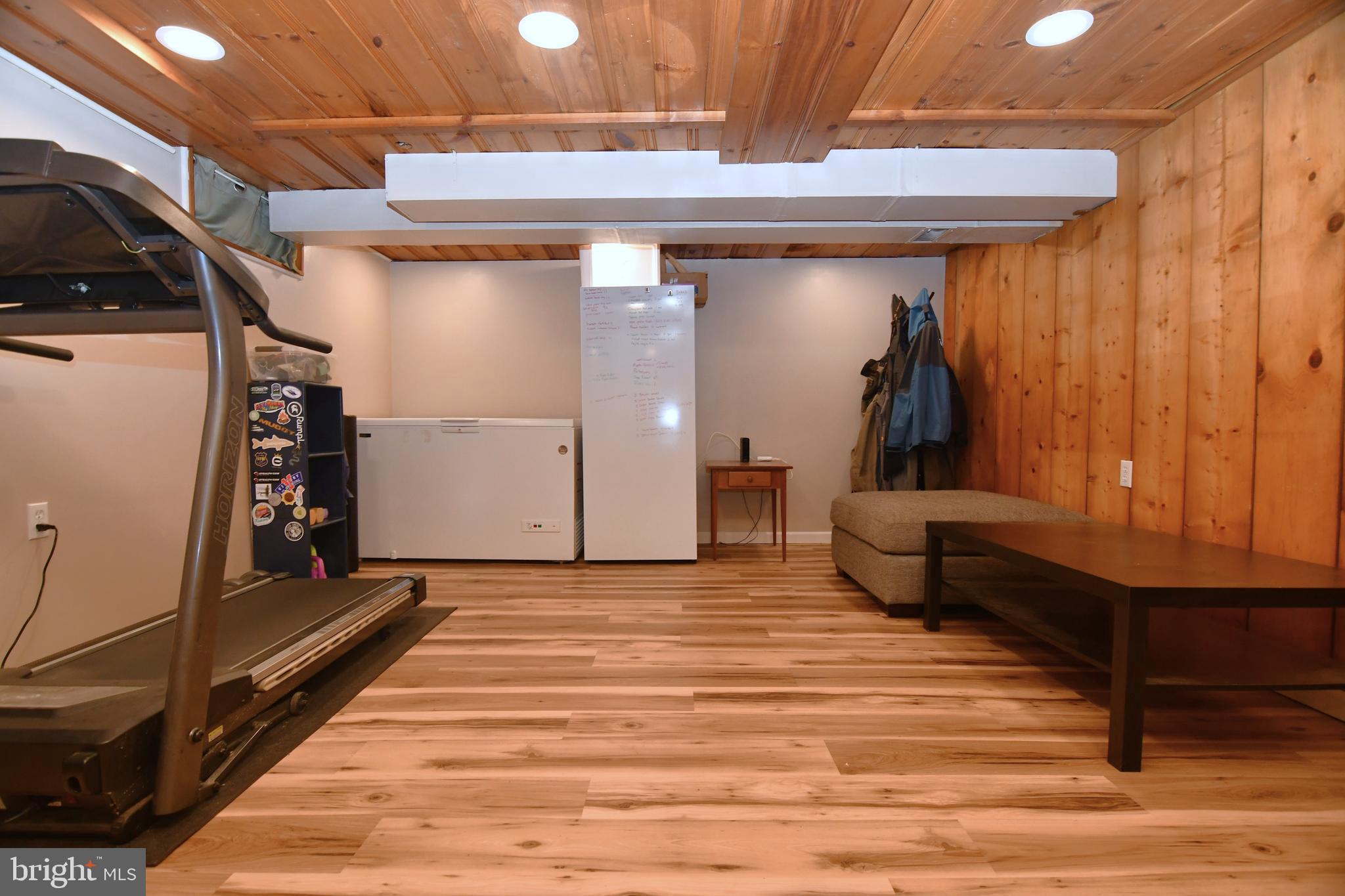 MOUNTAIN VIEW - Residential