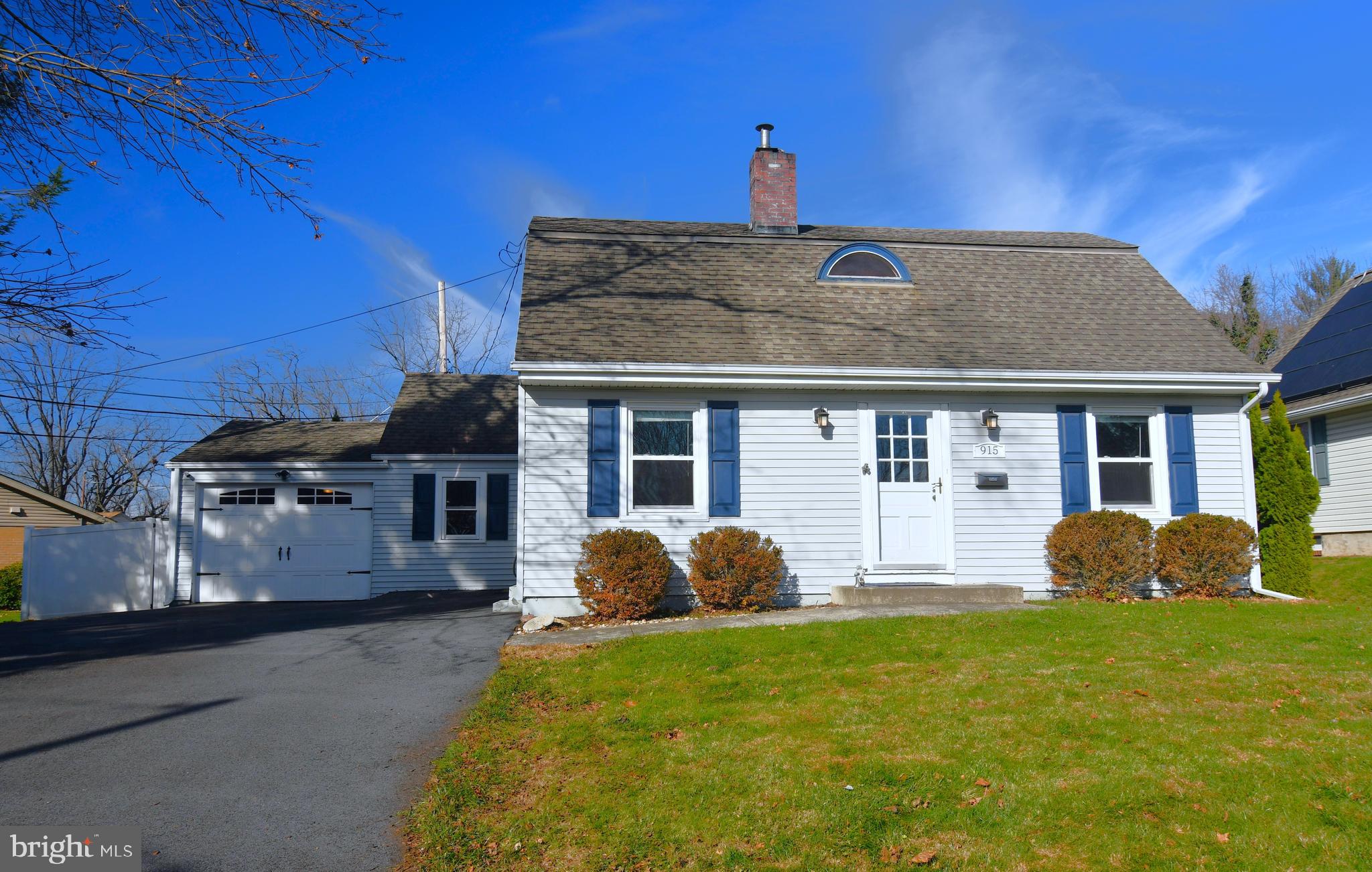 MOUNTAIN VIEW - Residential