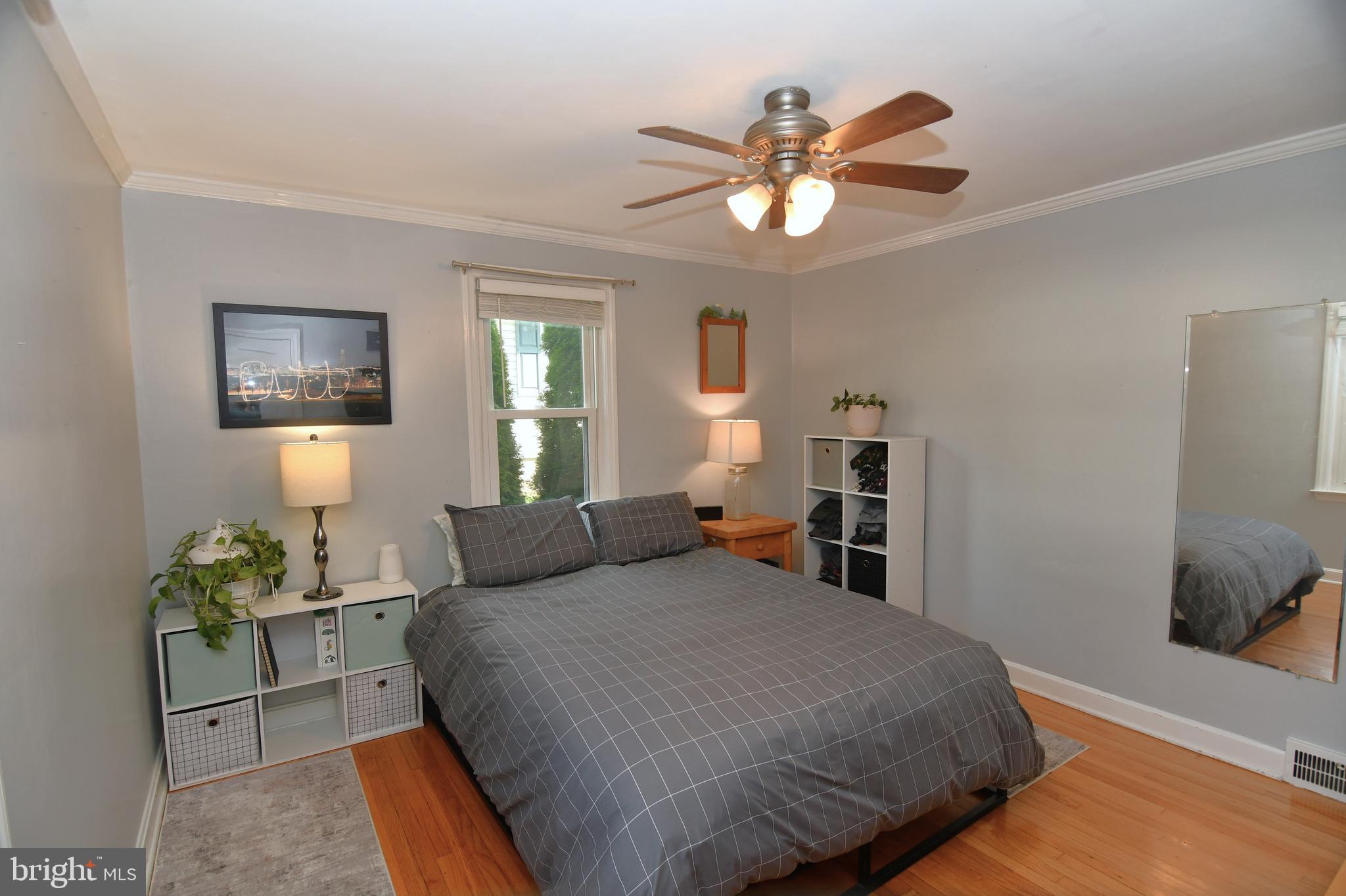 MOUNTAIN VIEW - Residential