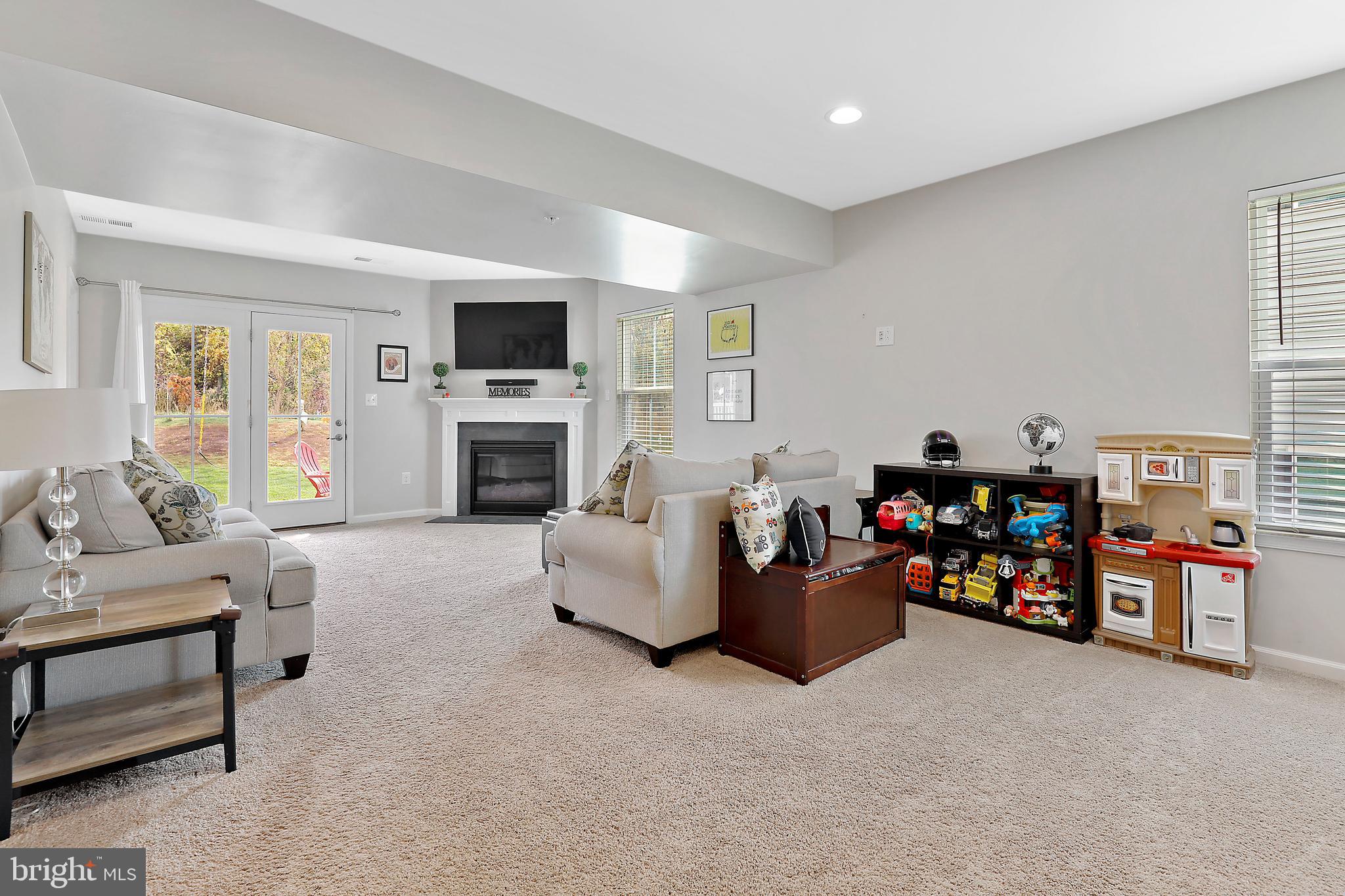 MAGNESS MILL - Residential