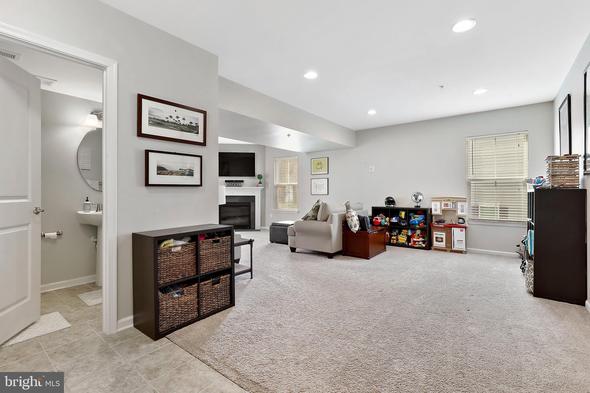 MAGNESS MILL - Residential