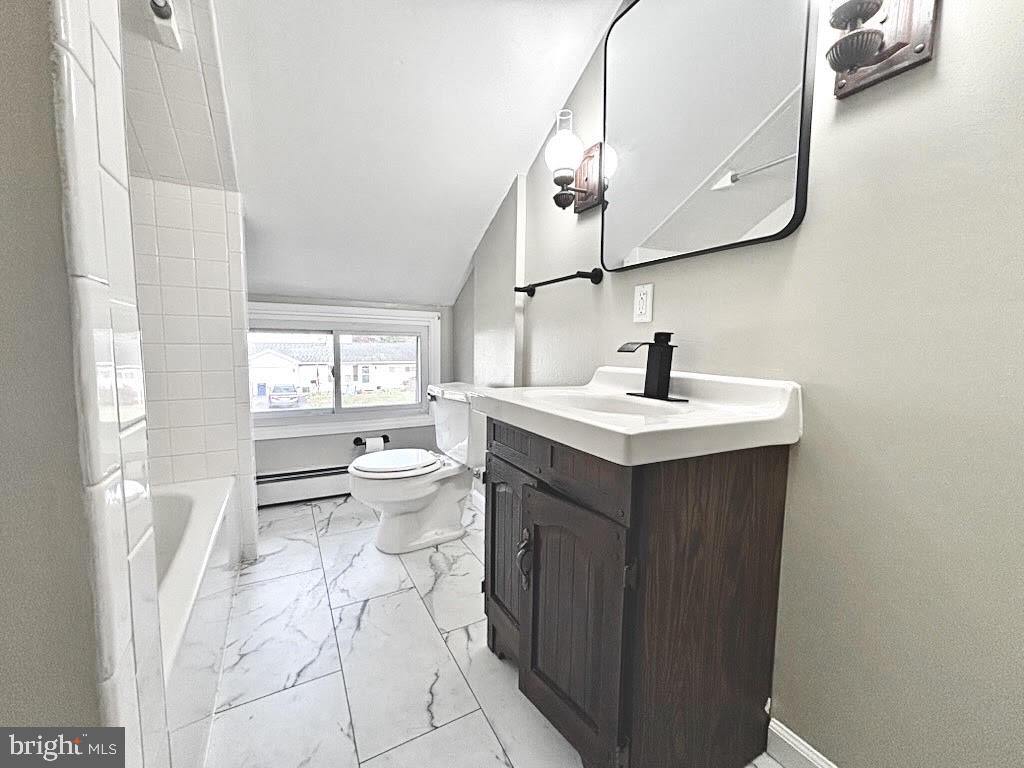 GOLDENRIDGE - Residential Lease