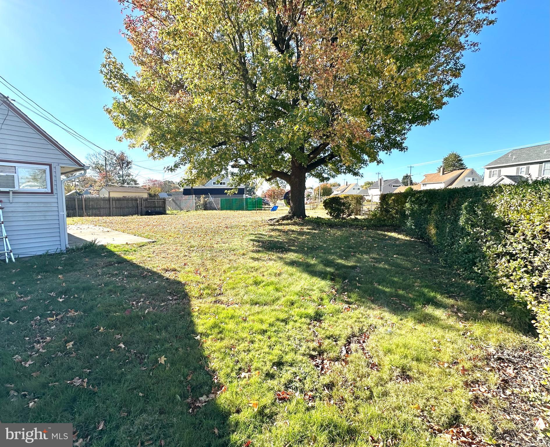 GOLDENRIDGE - Residential Lease