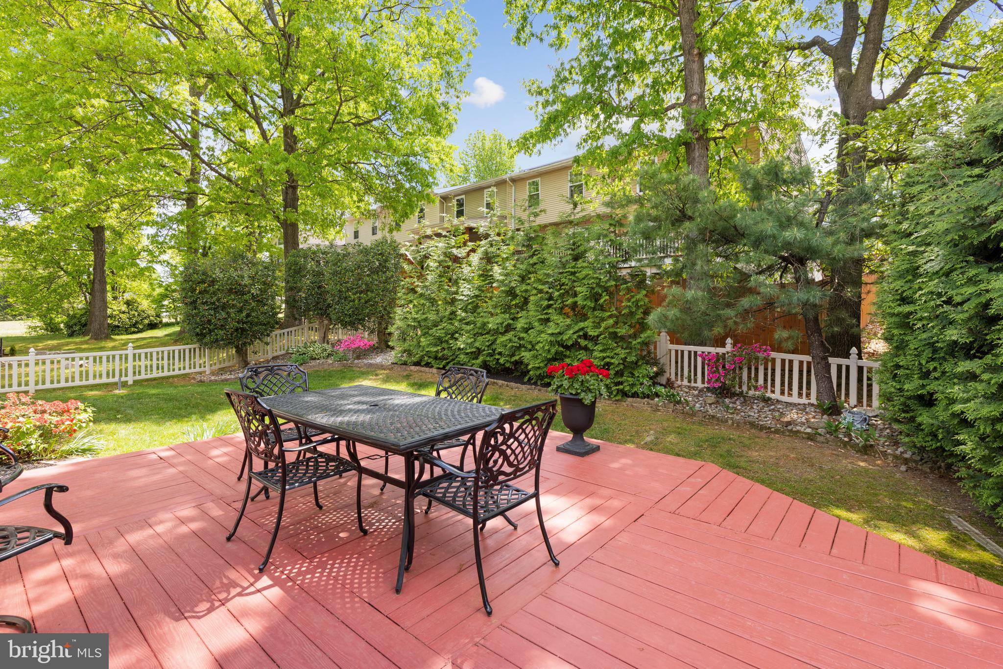 PARKVILLE/CARNEY - Residential