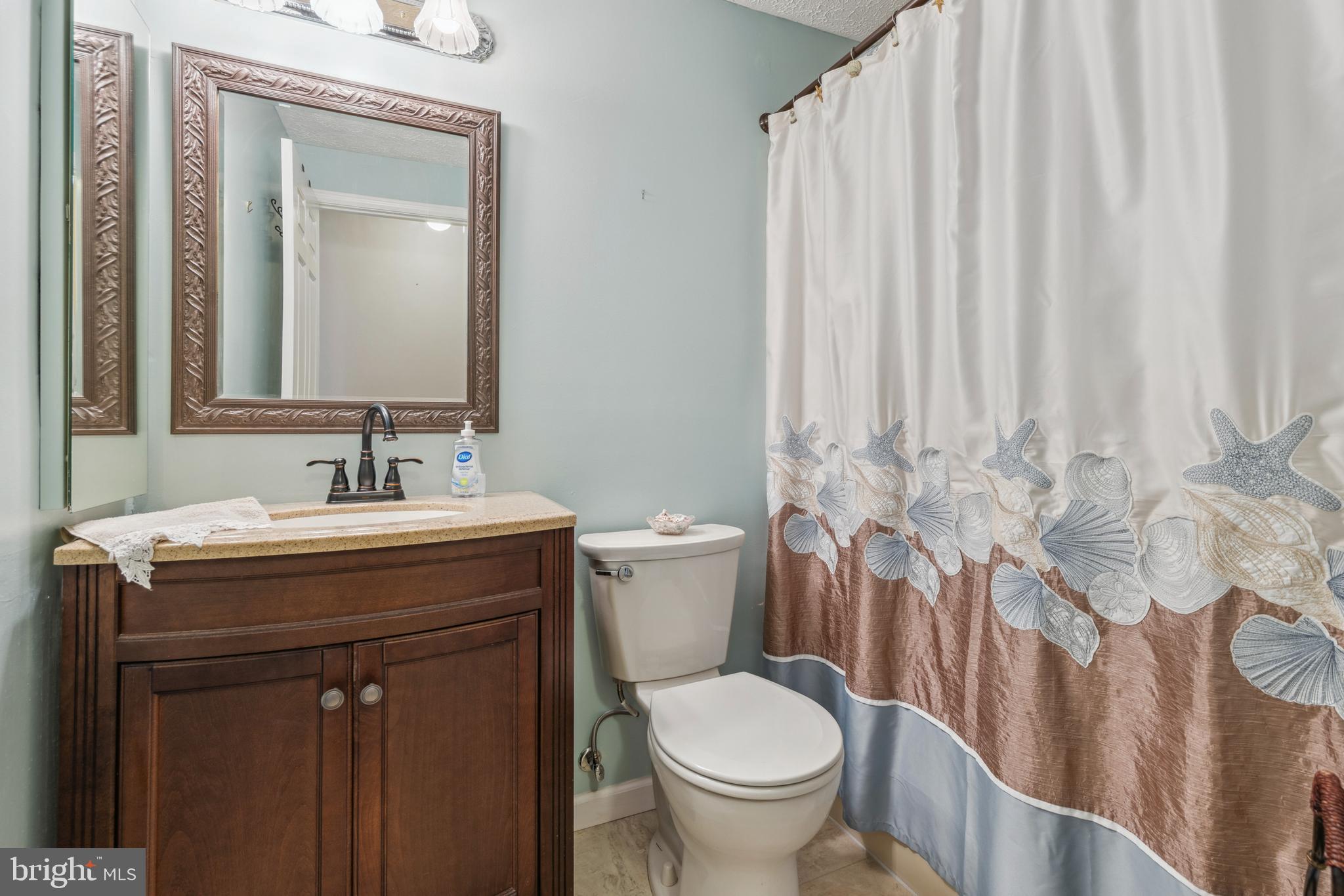 PARKVILLE/CARNEY - Residential