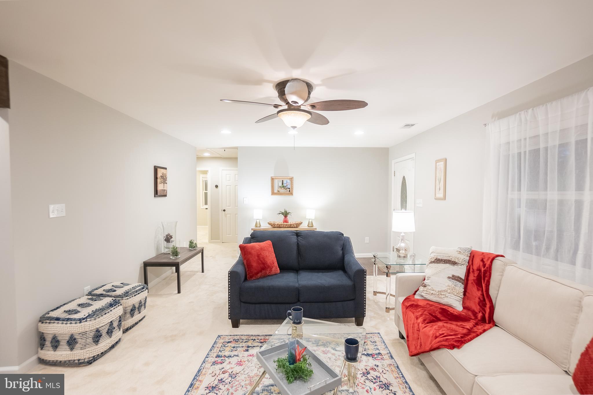 YORKSHIRE VILLAGE - Residential