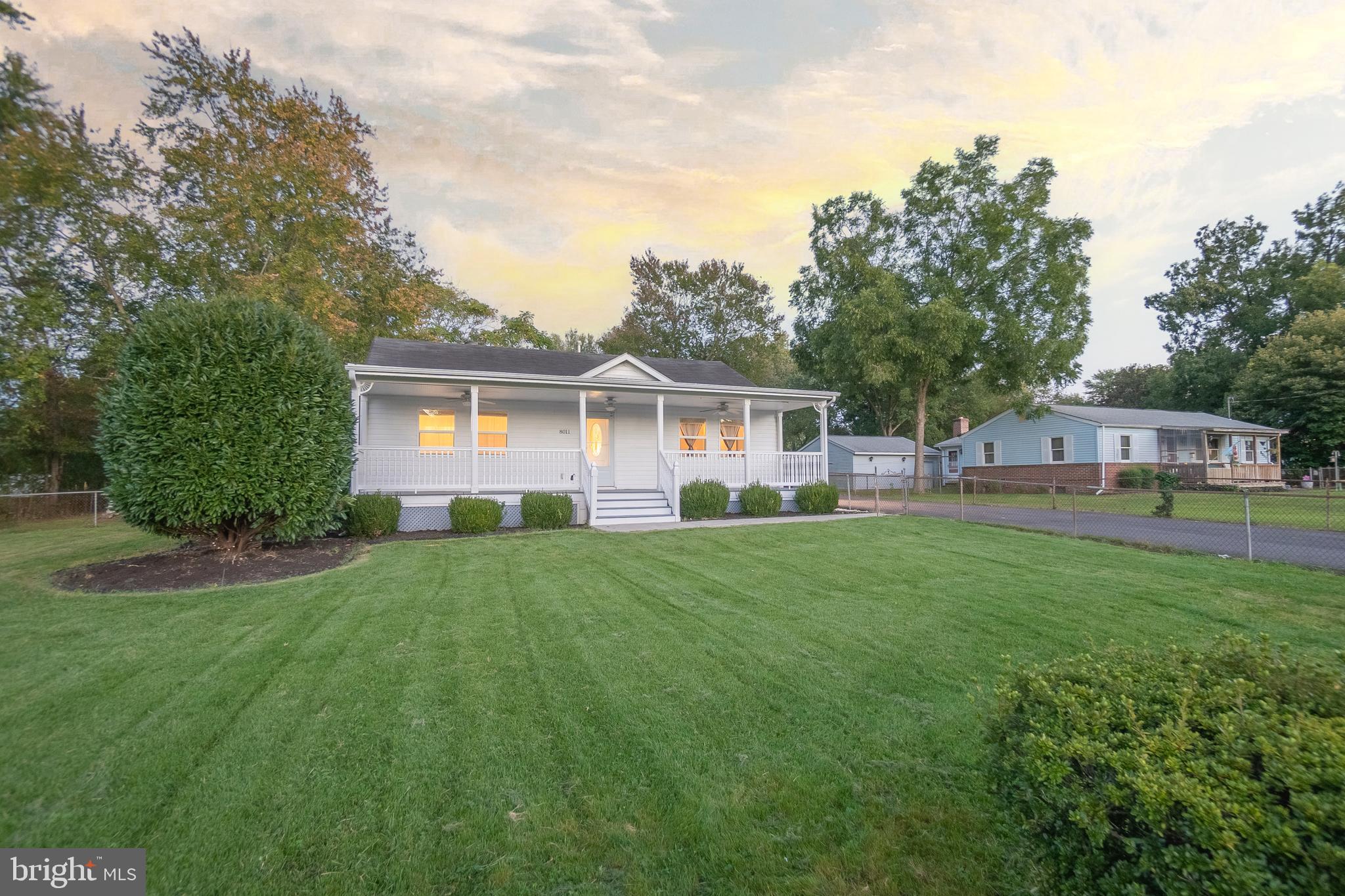 YORKSHIRE VILLAGE - Residential