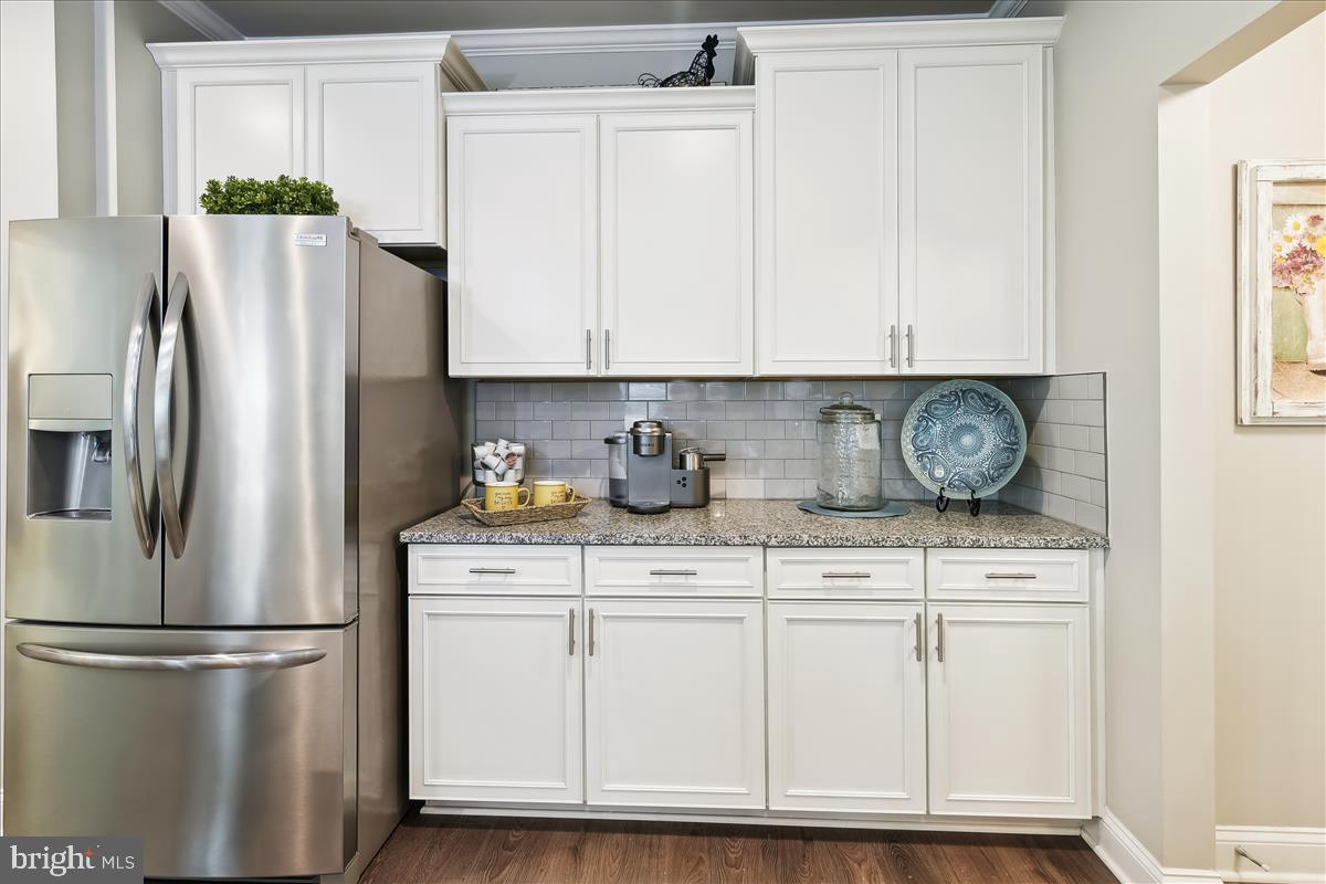 HOLLY RIDGE - Residential