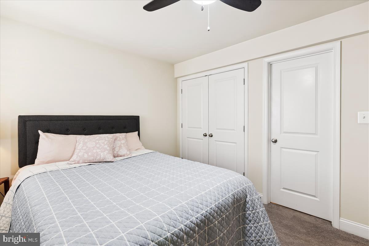 HOLLY RIDGE - Residential