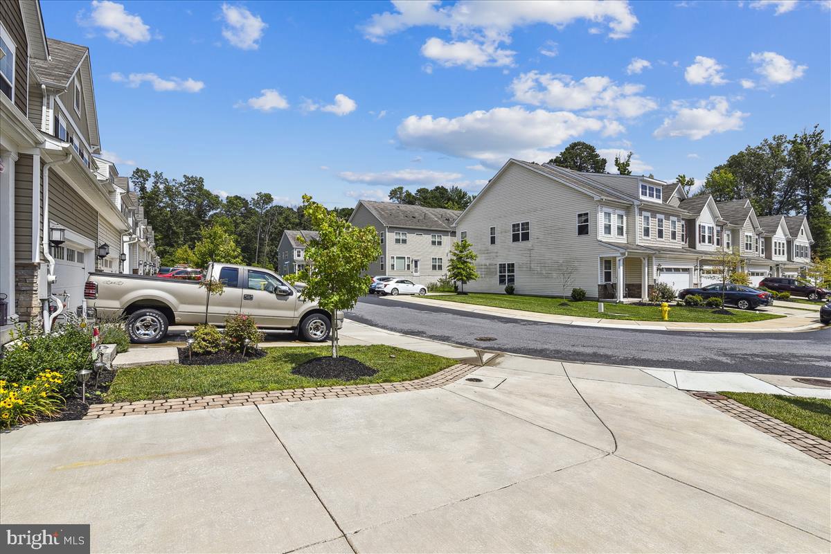 HOLLY RIDGE - Residential