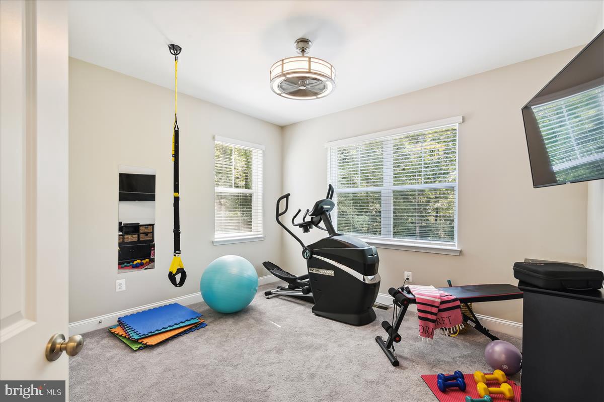 HOLLY RIDGE - Residential