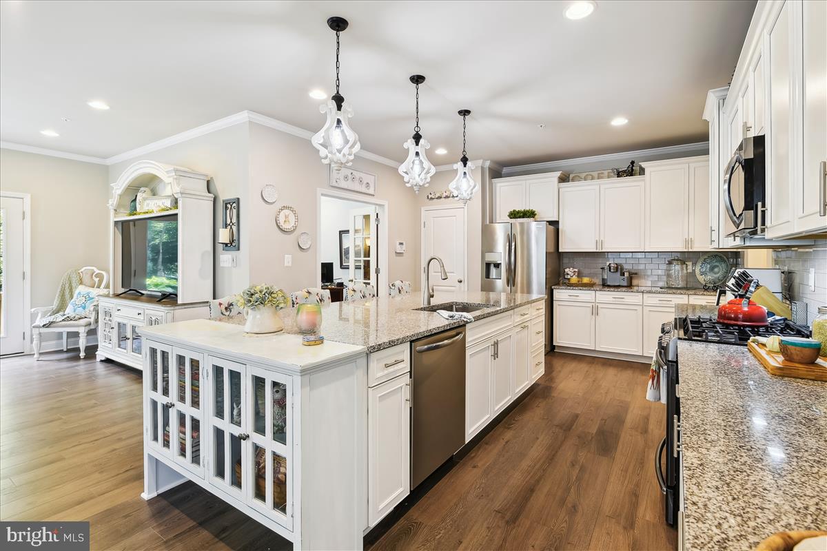 HOLLY RIDGE - Residential