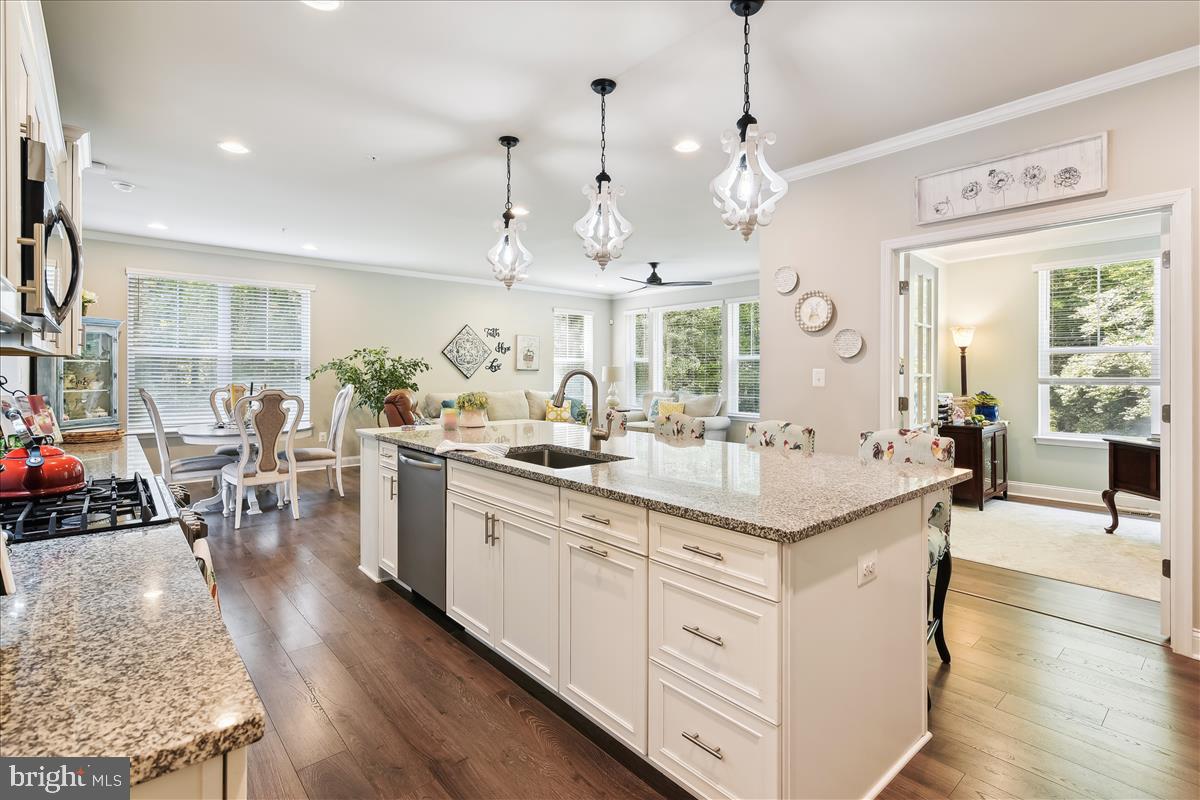 HOLLY RIDGE - Residential