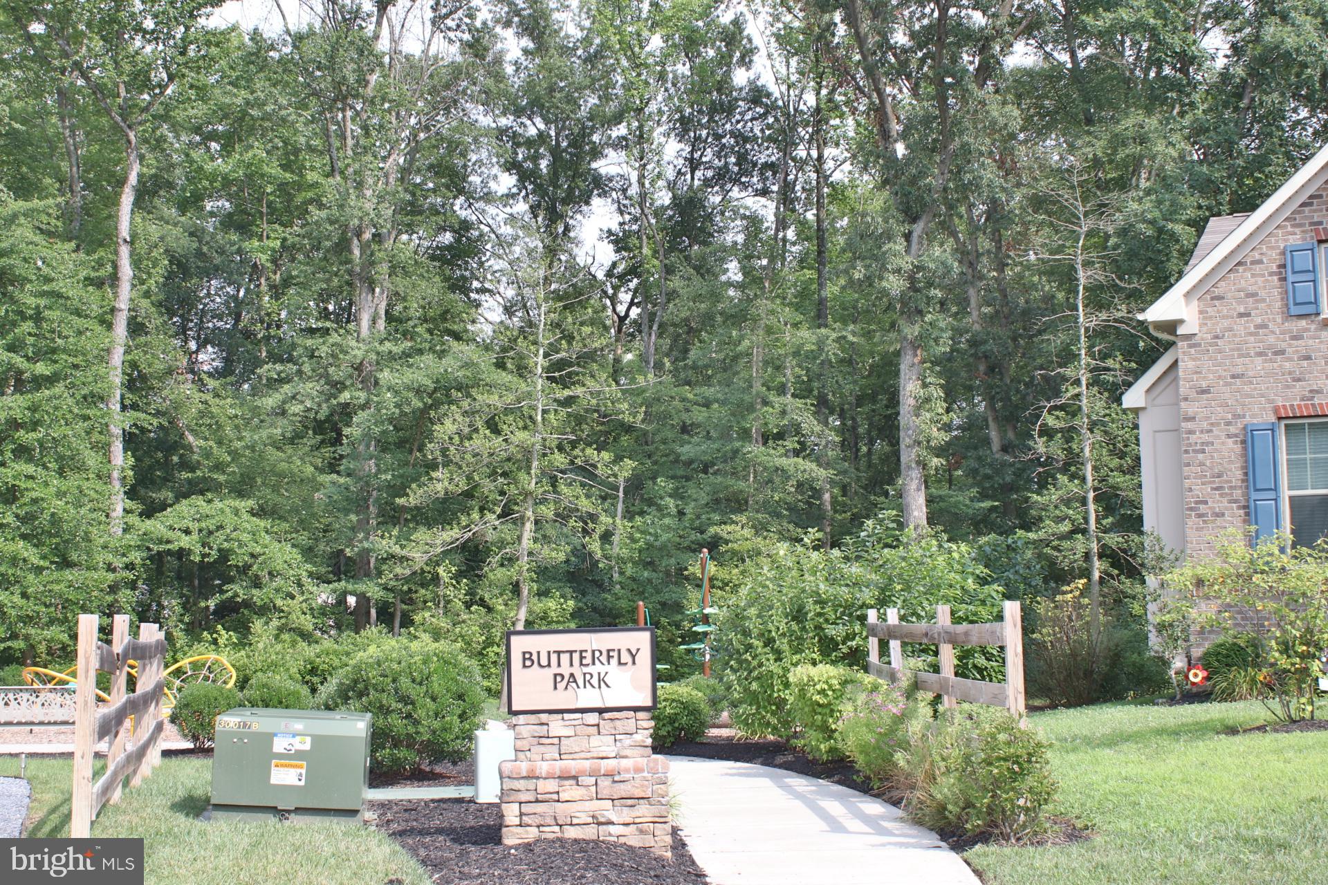 HOLLY RIDGE - Residential