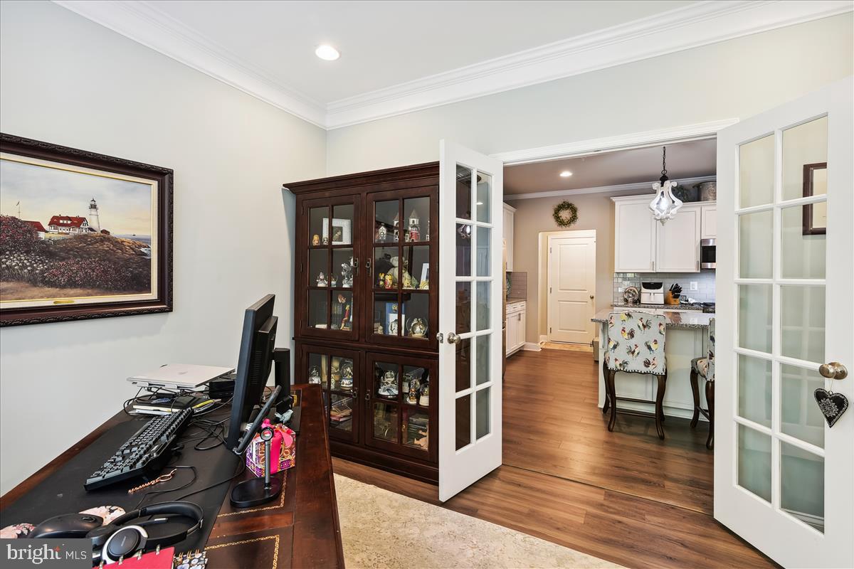 HOLLY RIDGE - Residential