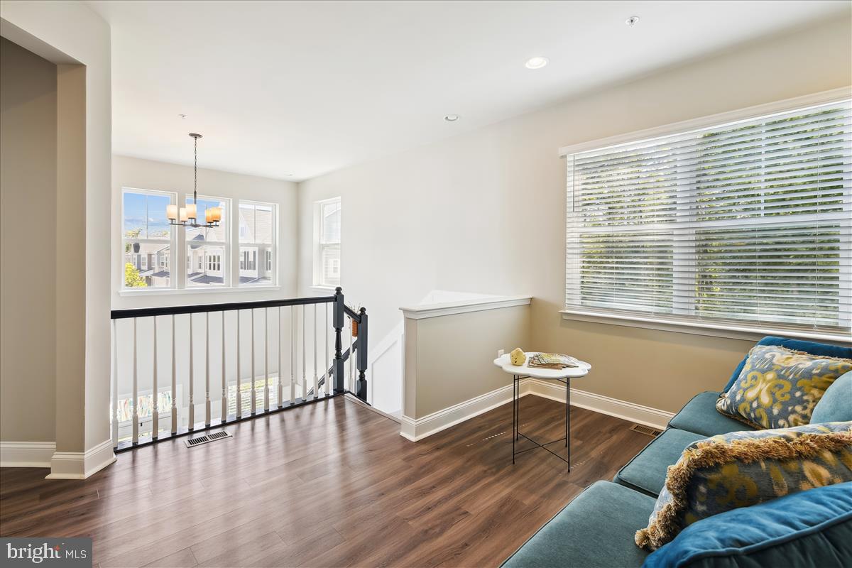 HOLLY RIDGE - Residential