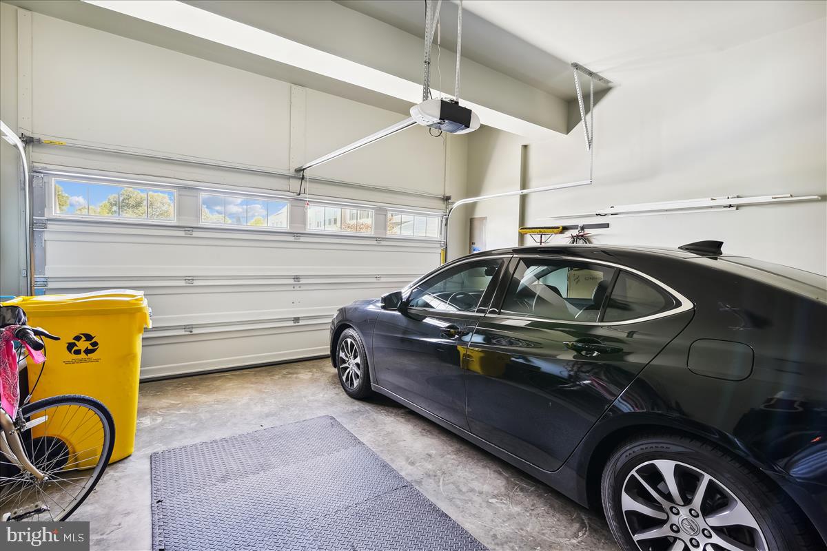 HOLLY RIDGE - Residential