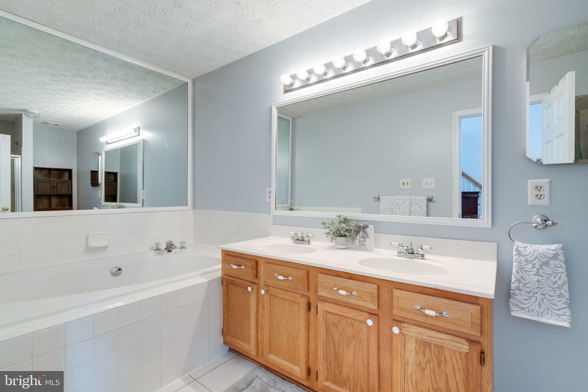 PARK RIDGE - Residential