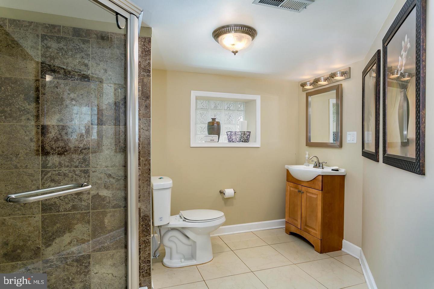 HOWARD PARK - Residential