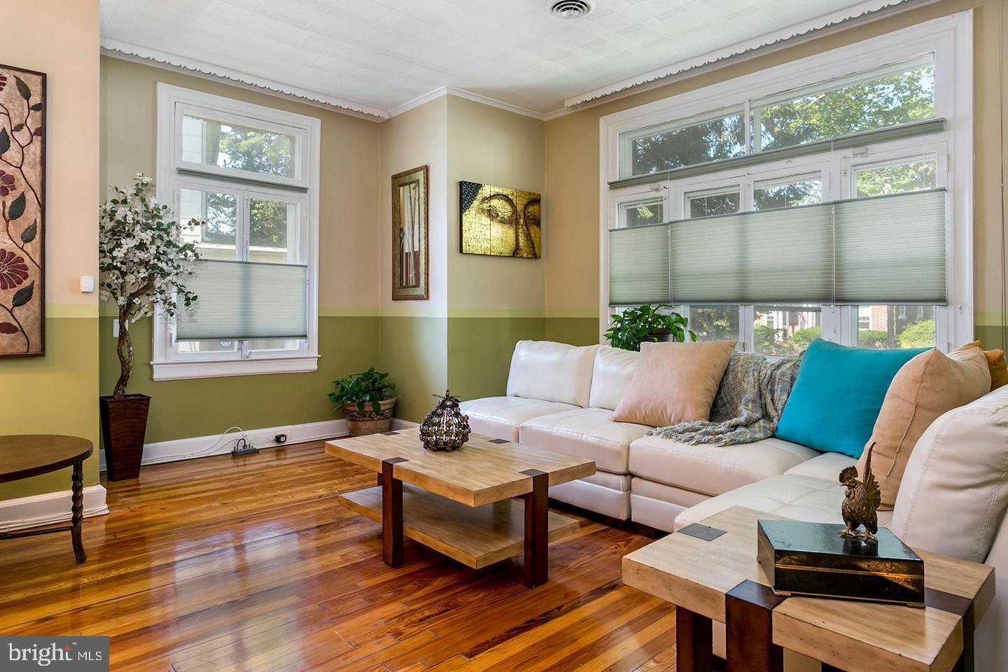 HOWARD PARK - Residential