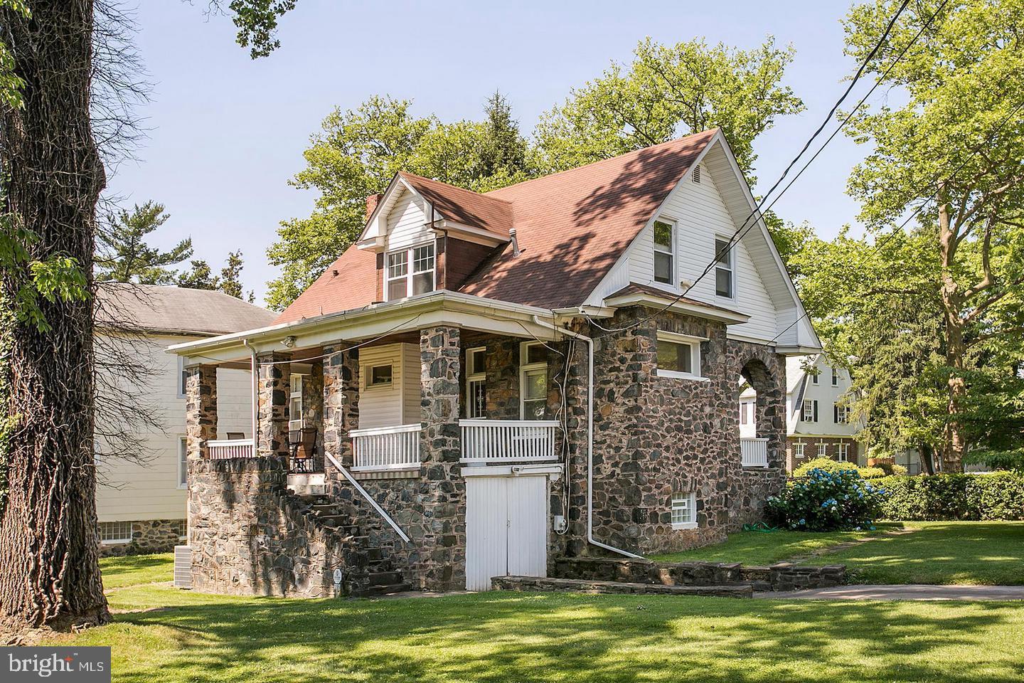 HOWARD PARK - Residential