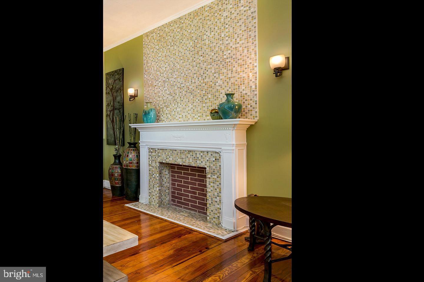 HOWARD PARK - Residential