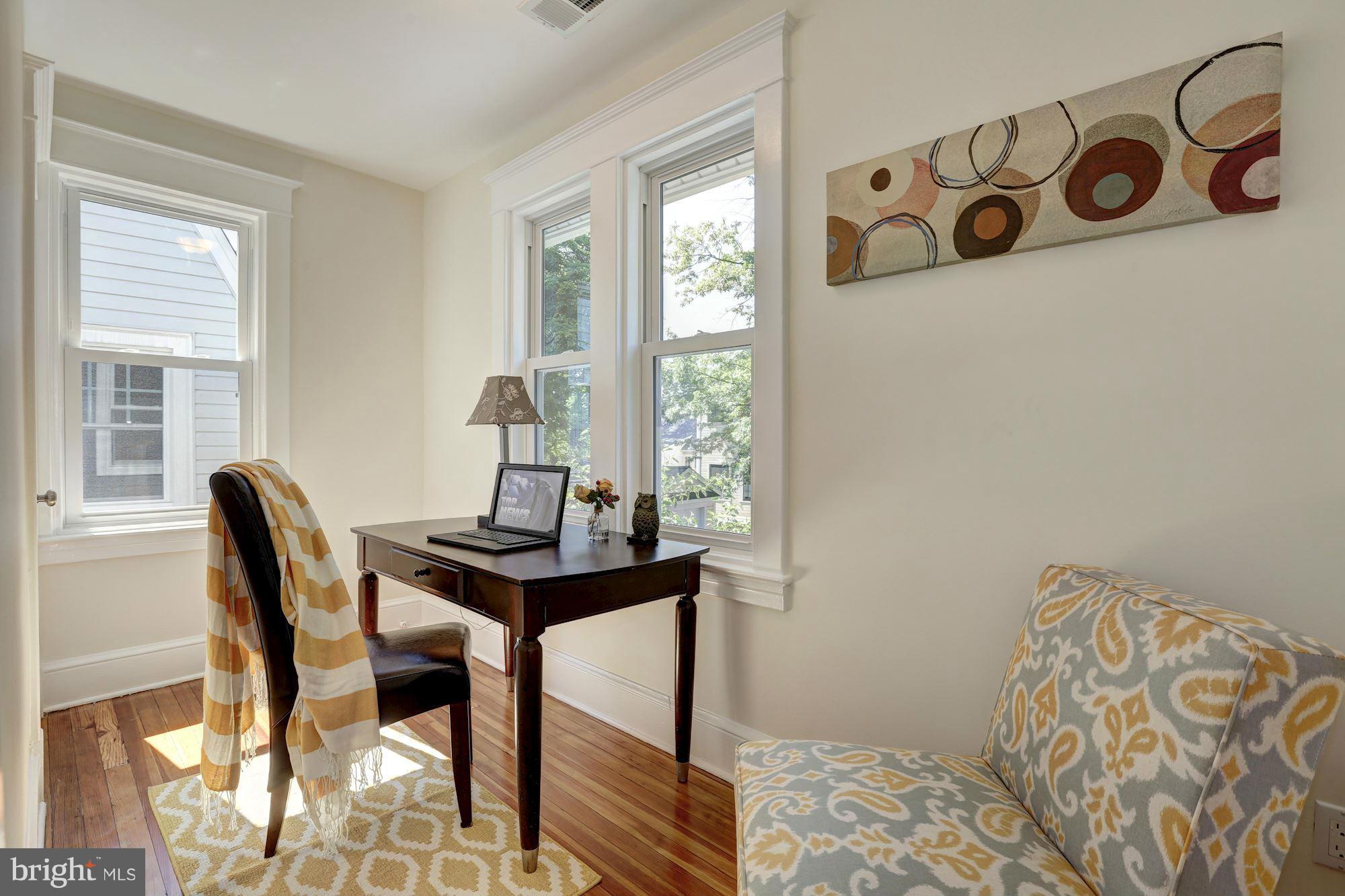 NORWOOD HEIGHTS - Residential