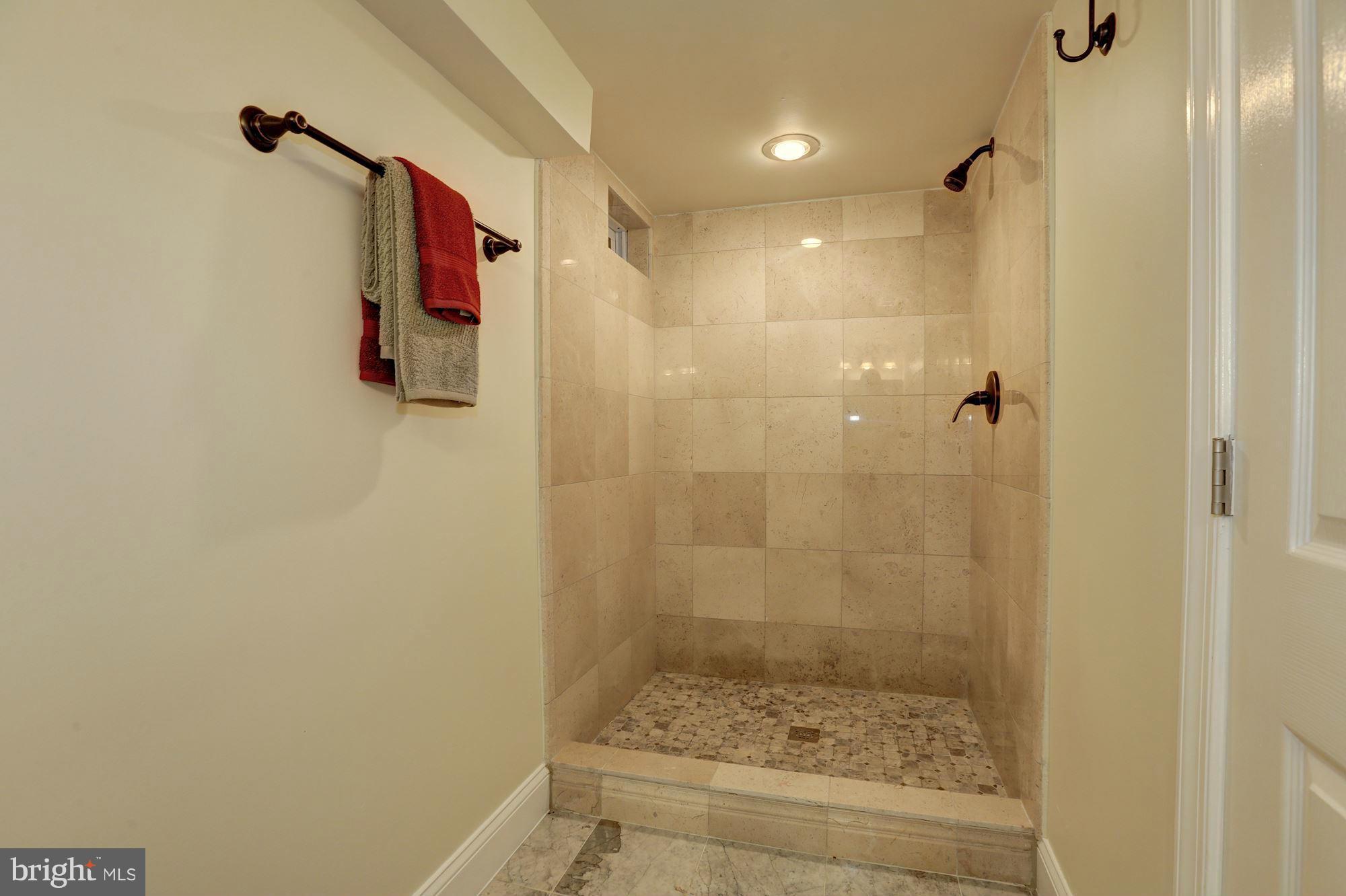 NORWOOD HEIGHTS - Residential