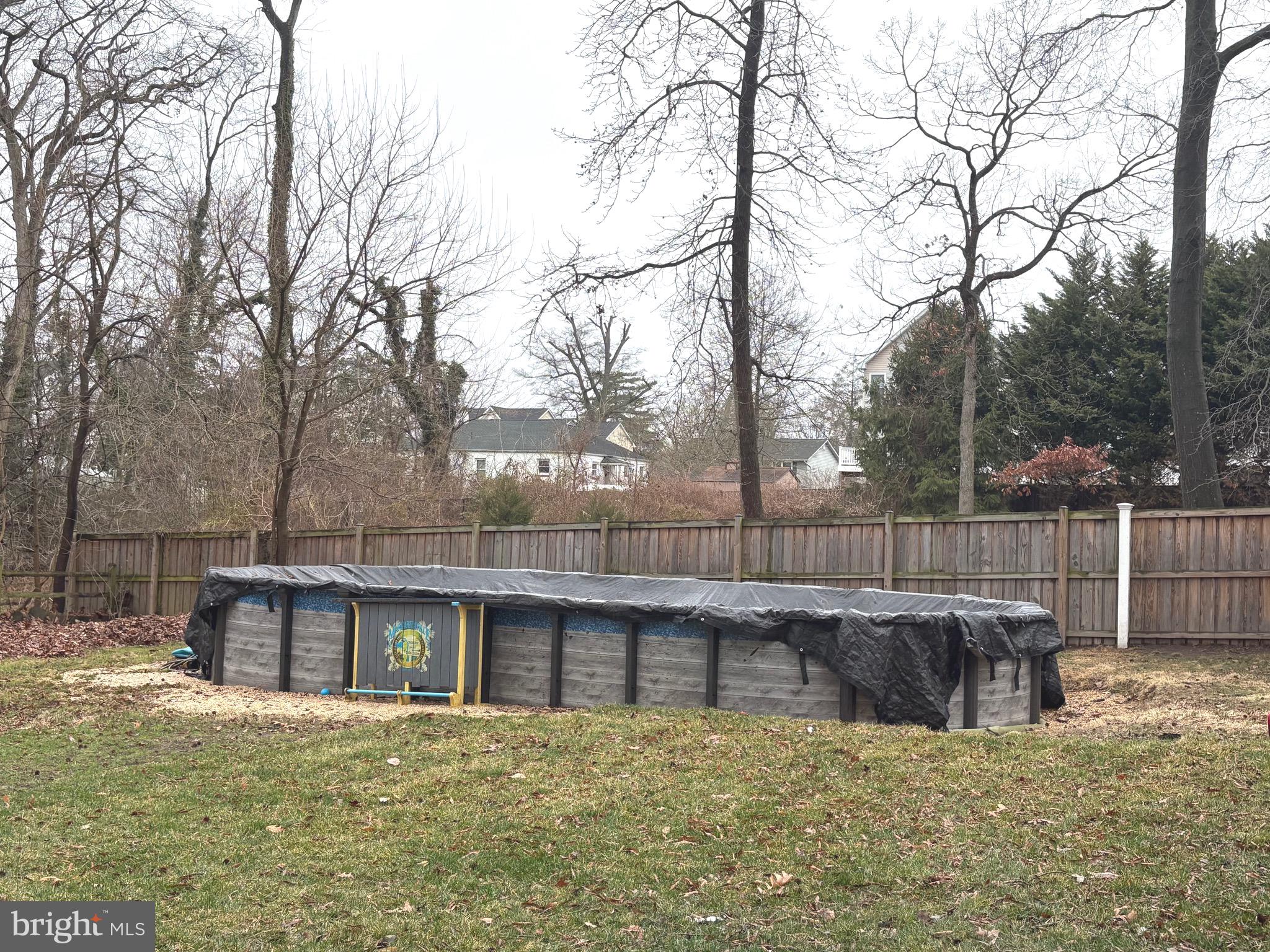 OLIVER BEACH - Residential