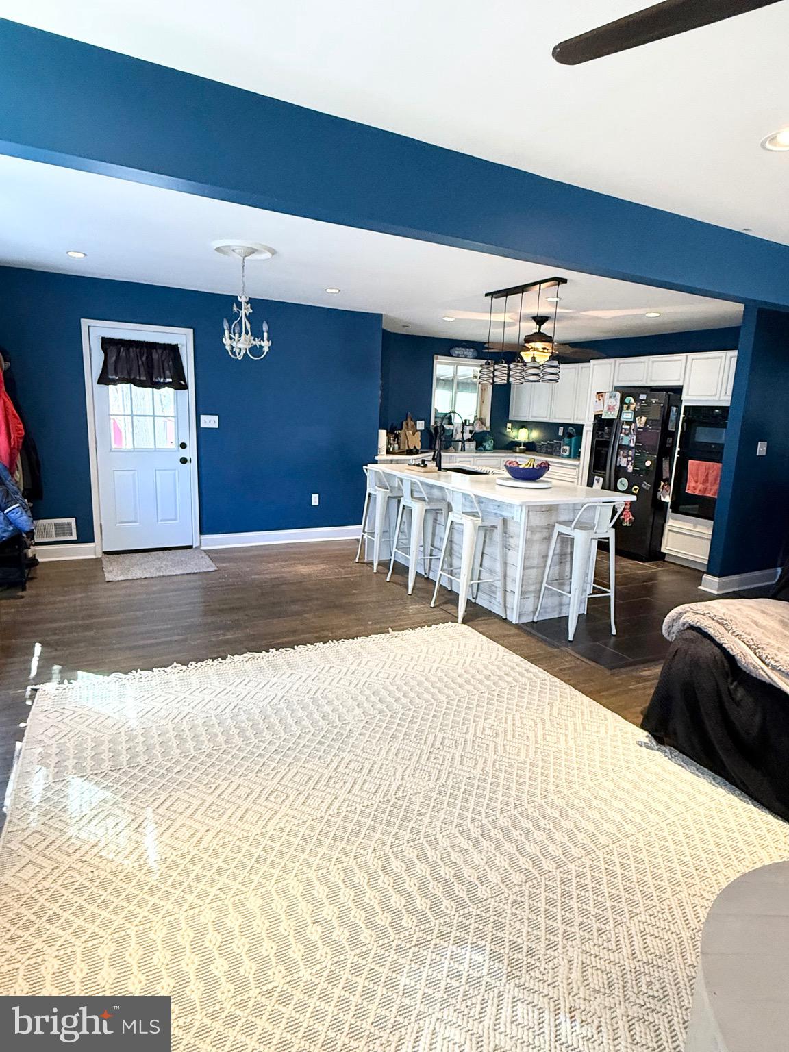 OLIVER BEACH - Residential