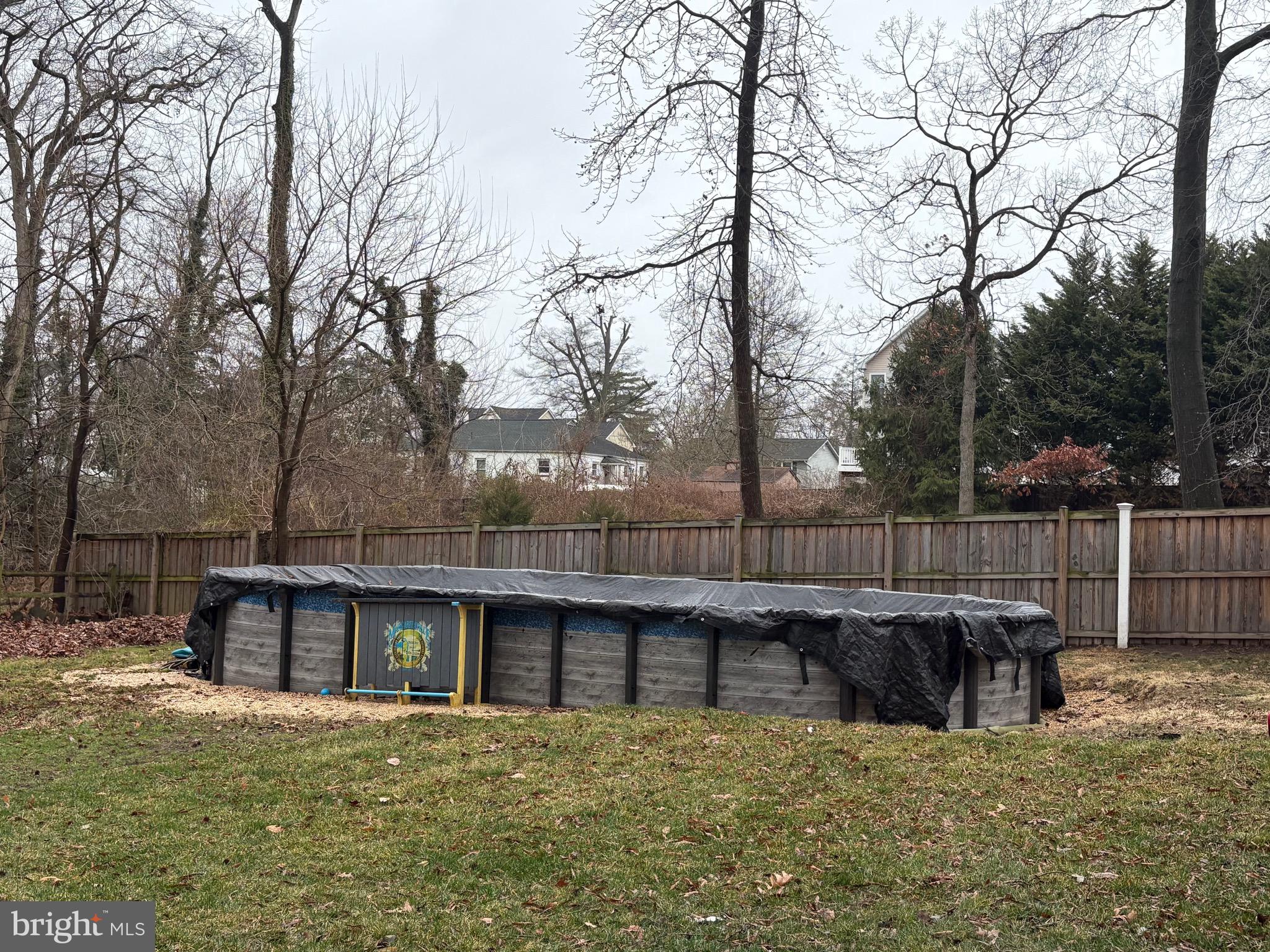 OLIVER BEACH - Residential