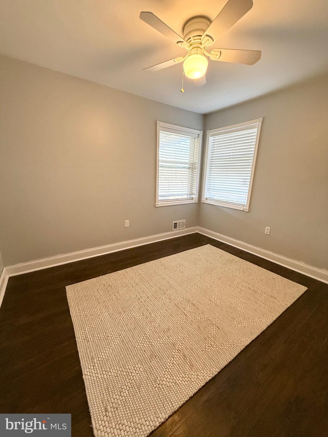 OLIVER BEACH - Residential