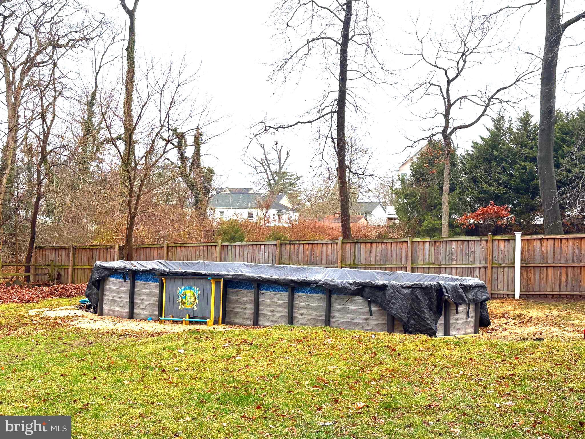 OLIVER BEACH - Residential