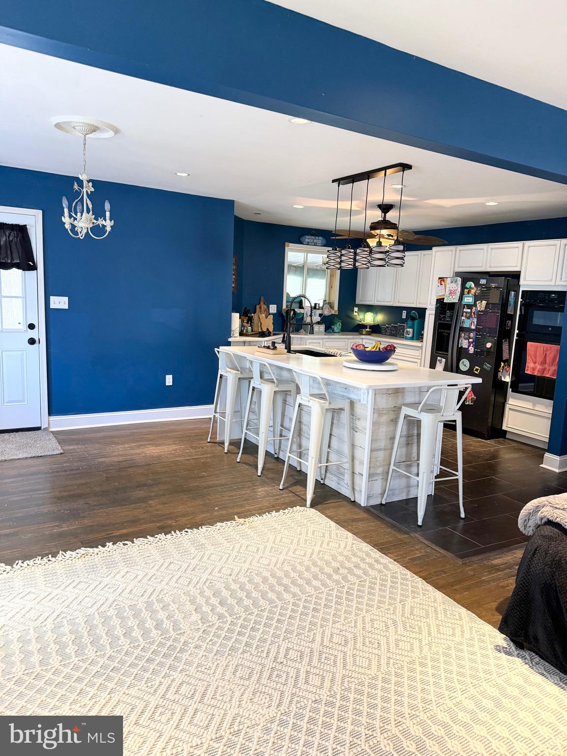 OLIVER BEACH - Residential