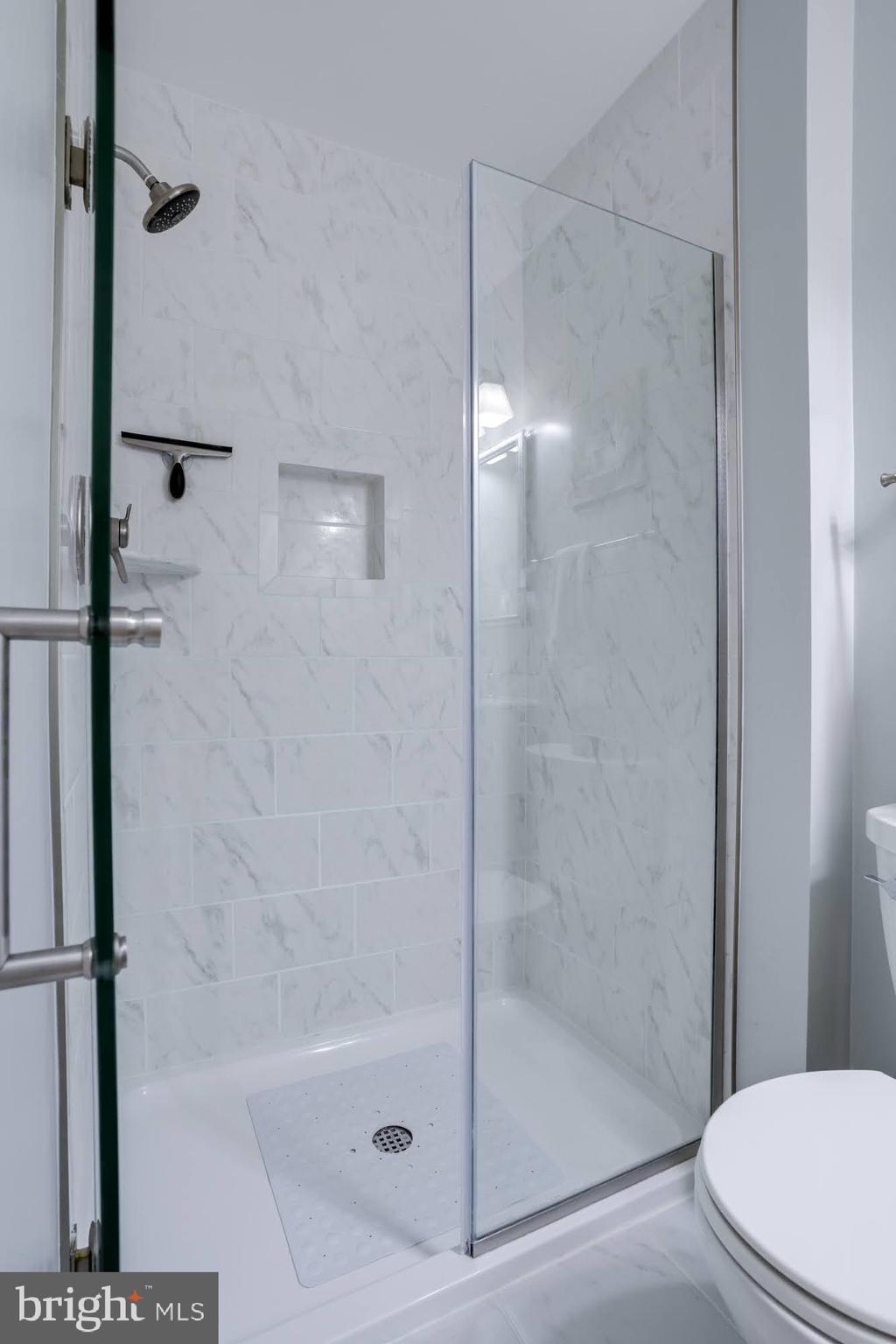 ORANGE HUNT ESTATES - Residential