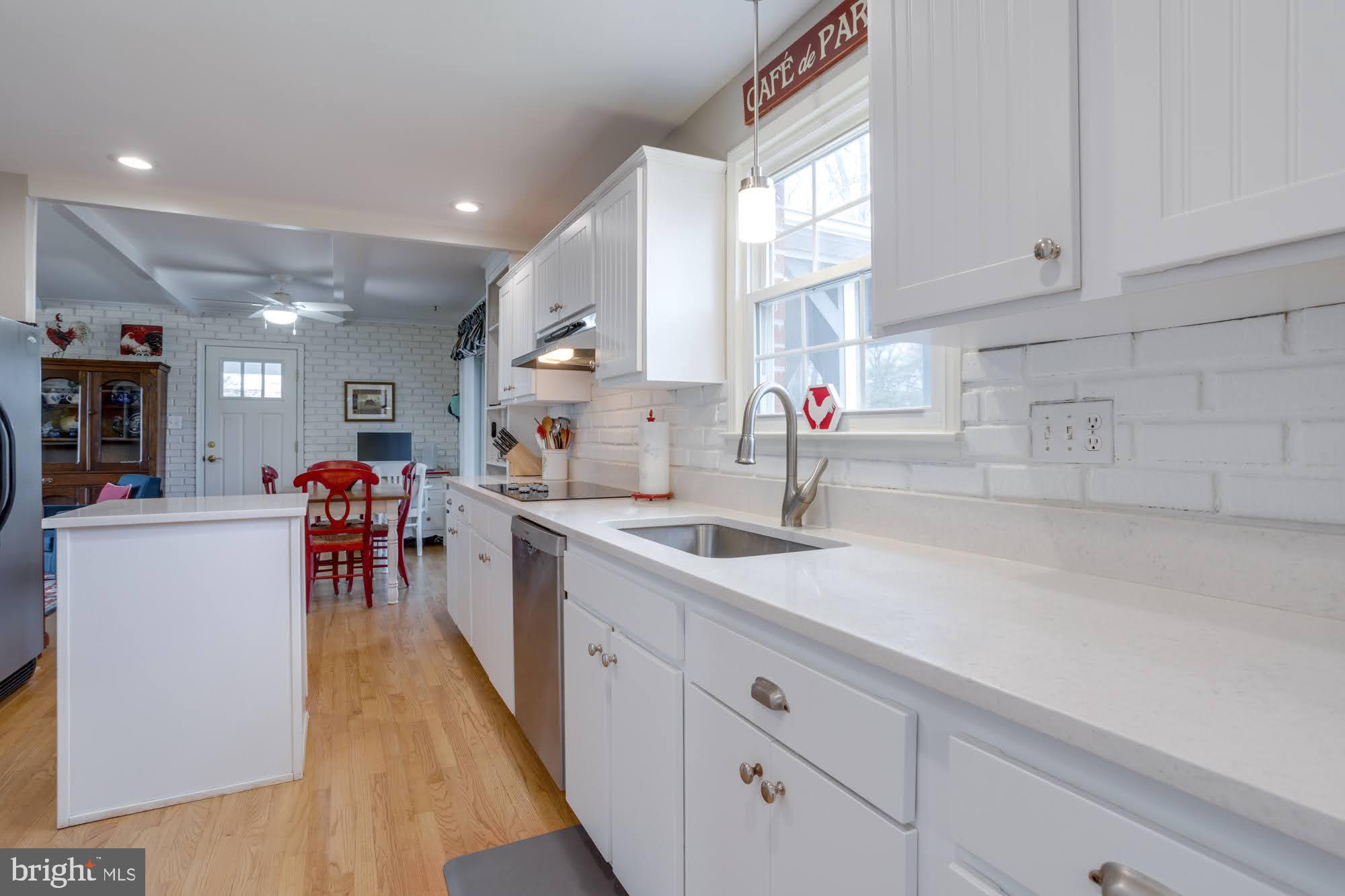 ORANGE HUNT ESTATES - Residential