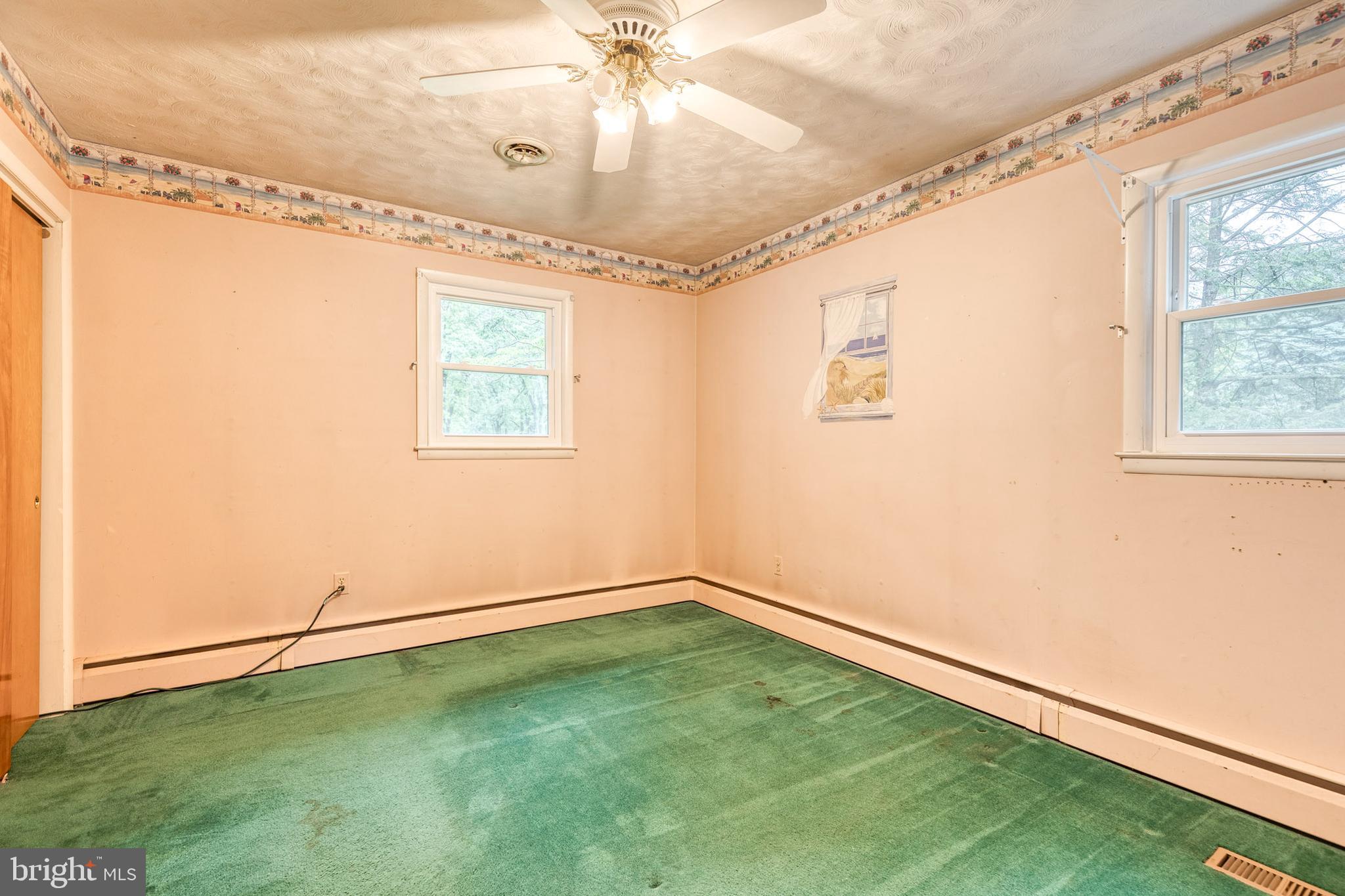 SYLVAN VIEW ON MAGOTHY - Residential