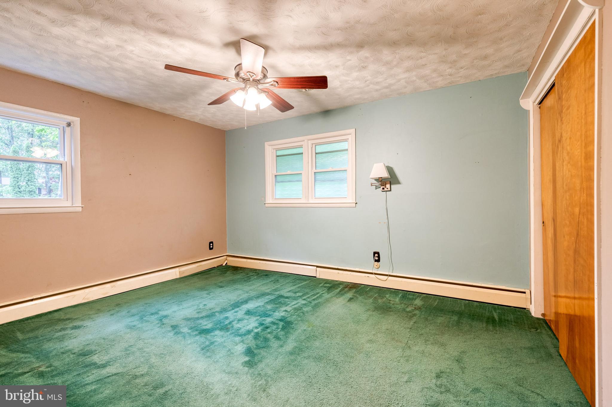 SYLVAN VIEW ON MAGOTHY - Residential