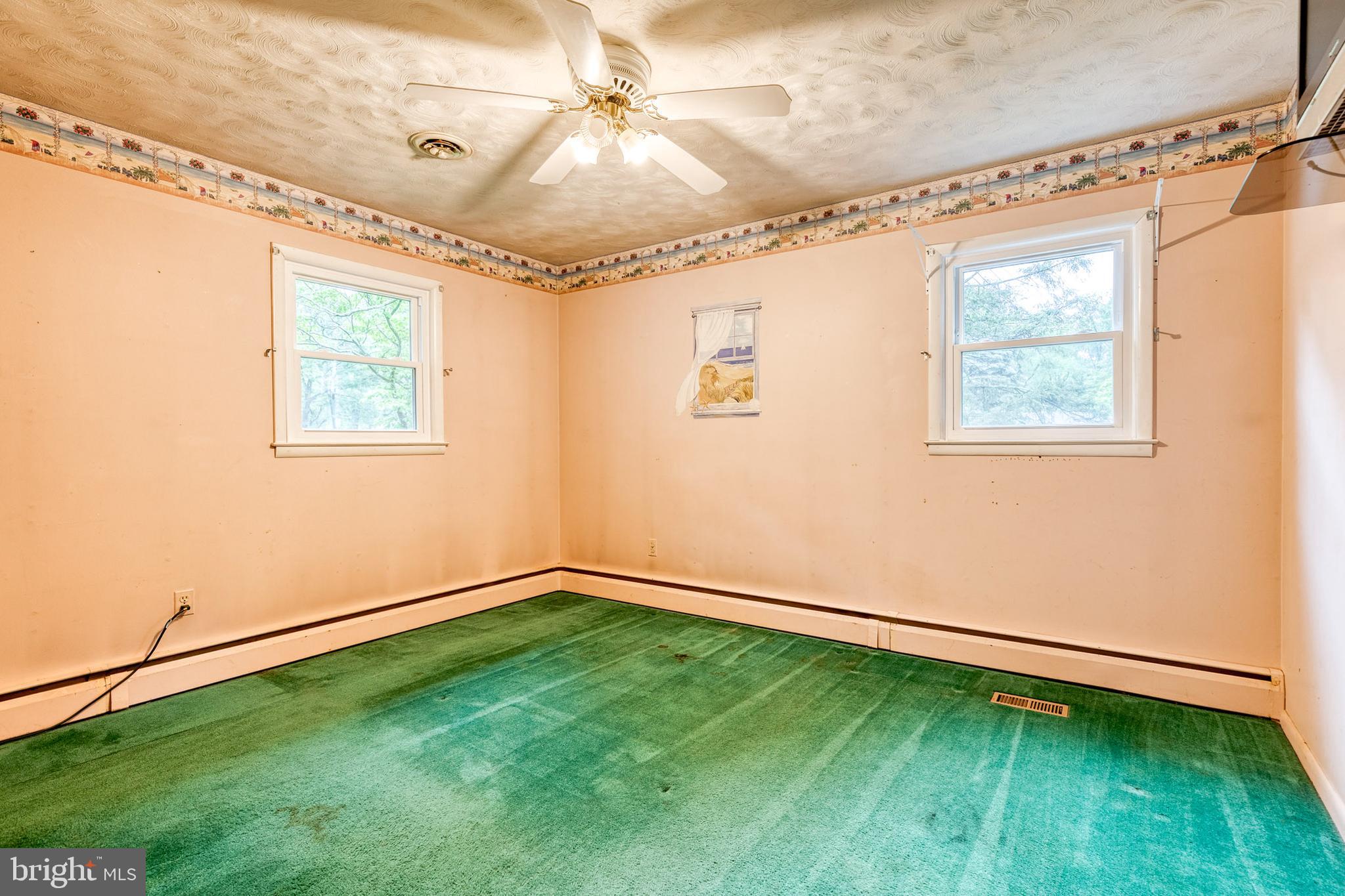 SYLVAN VIEW ON MAGOTHY - Residential