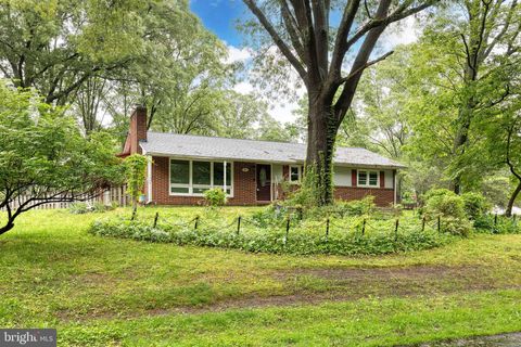 407 STATELY DRIVE PASADENA MD 21122