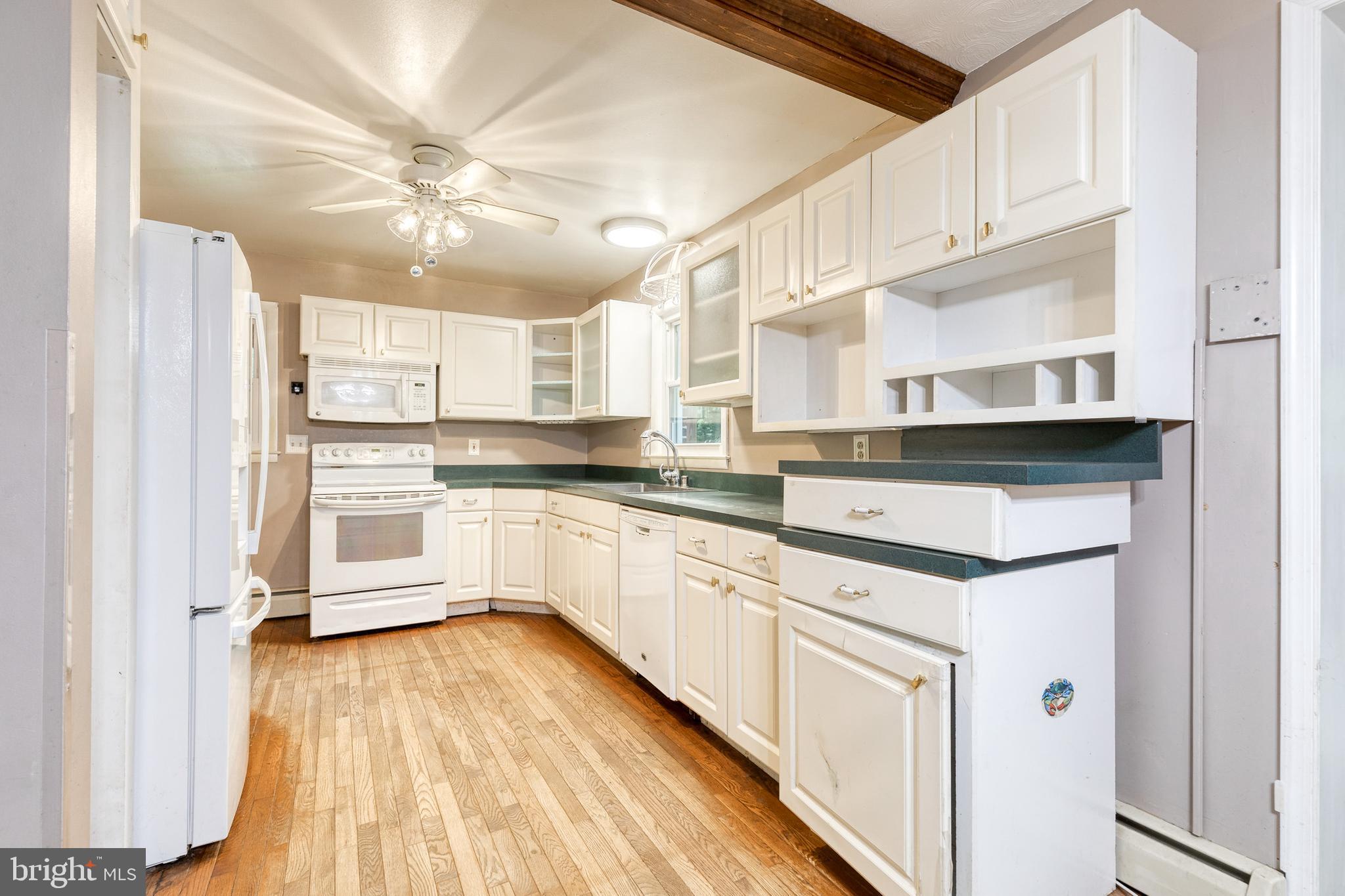 SYLVAN VIEW ON MAGOTHY - Residential