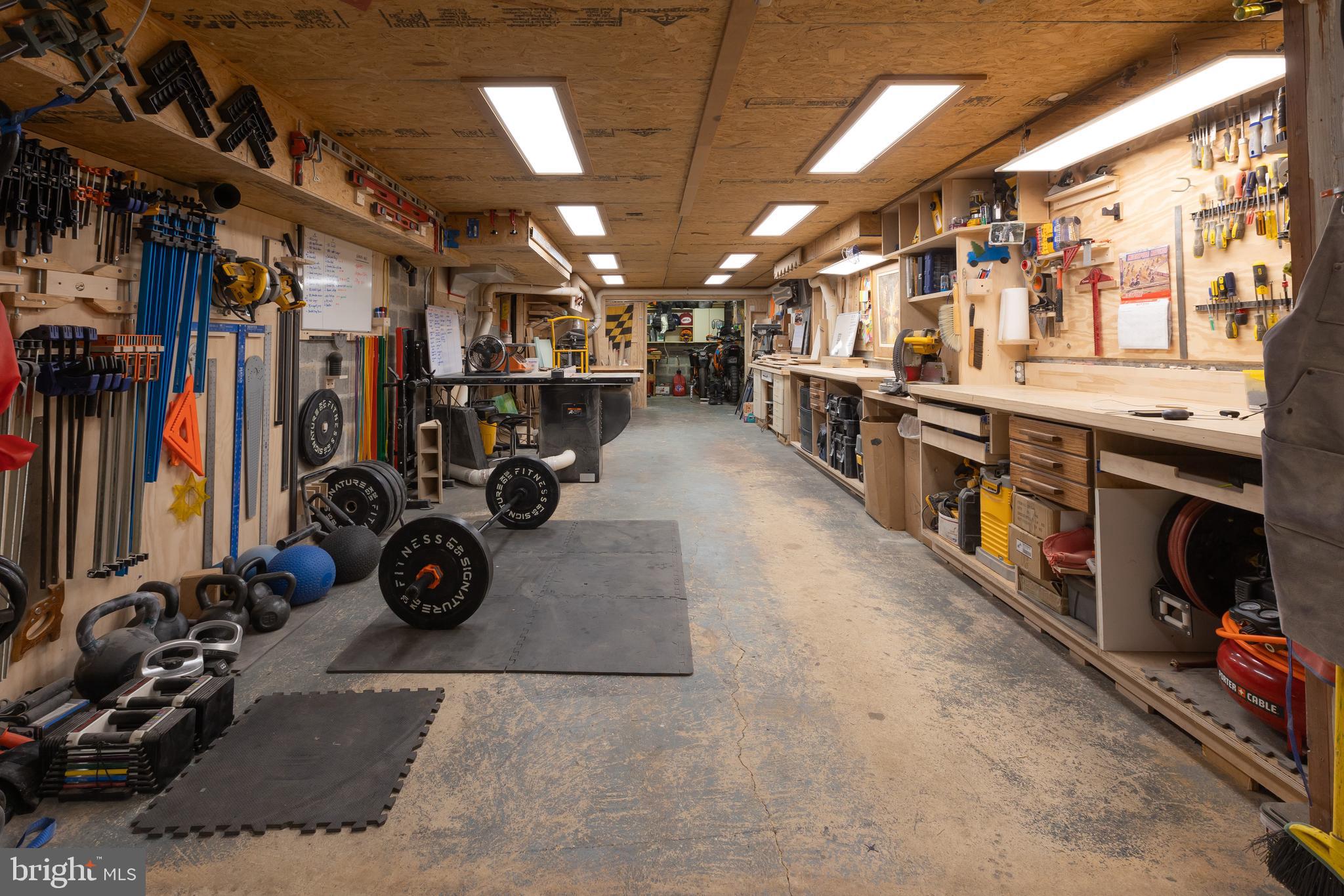 WOODBROOK - Residential