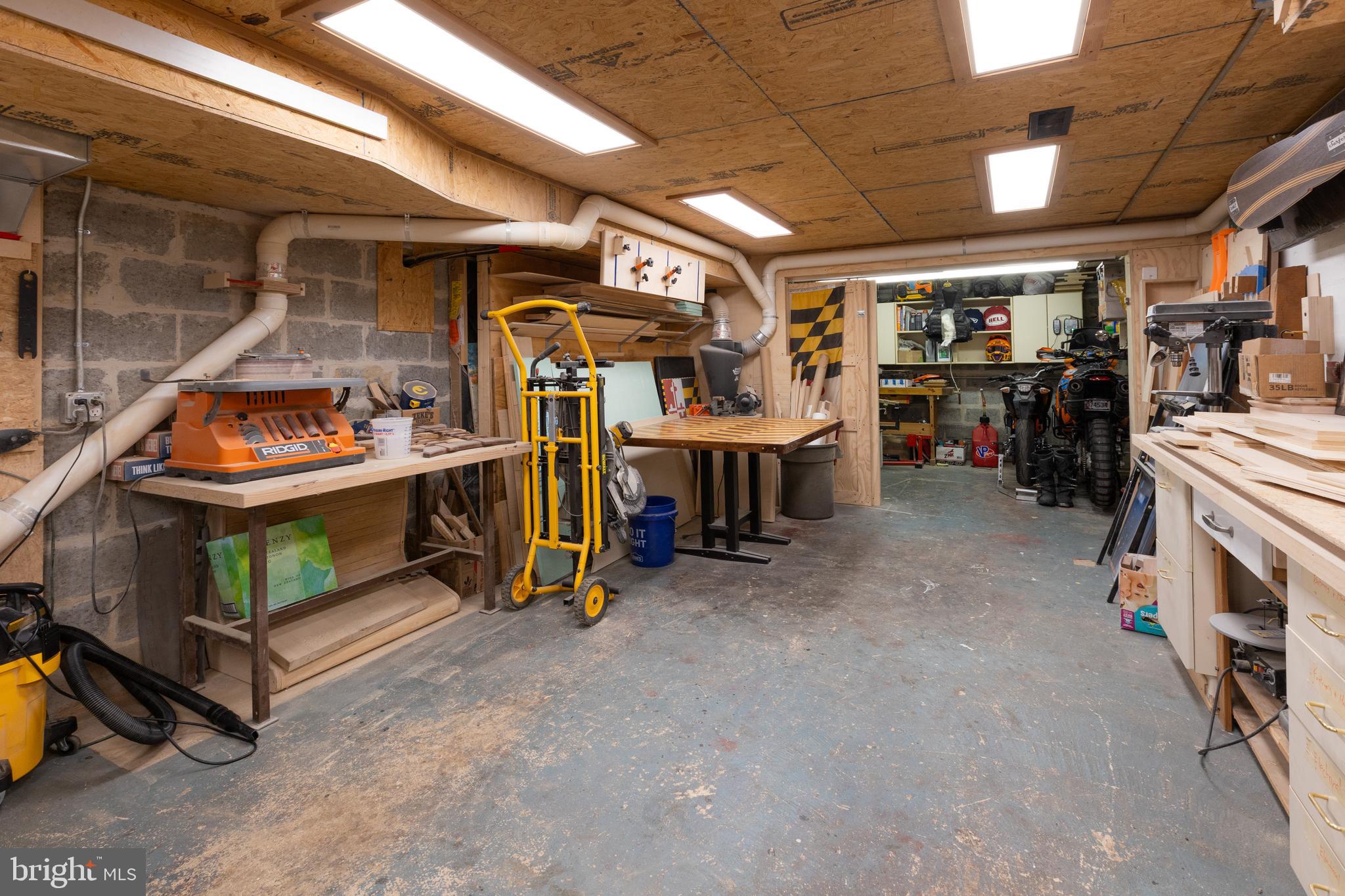 WOODBROOK - Residential