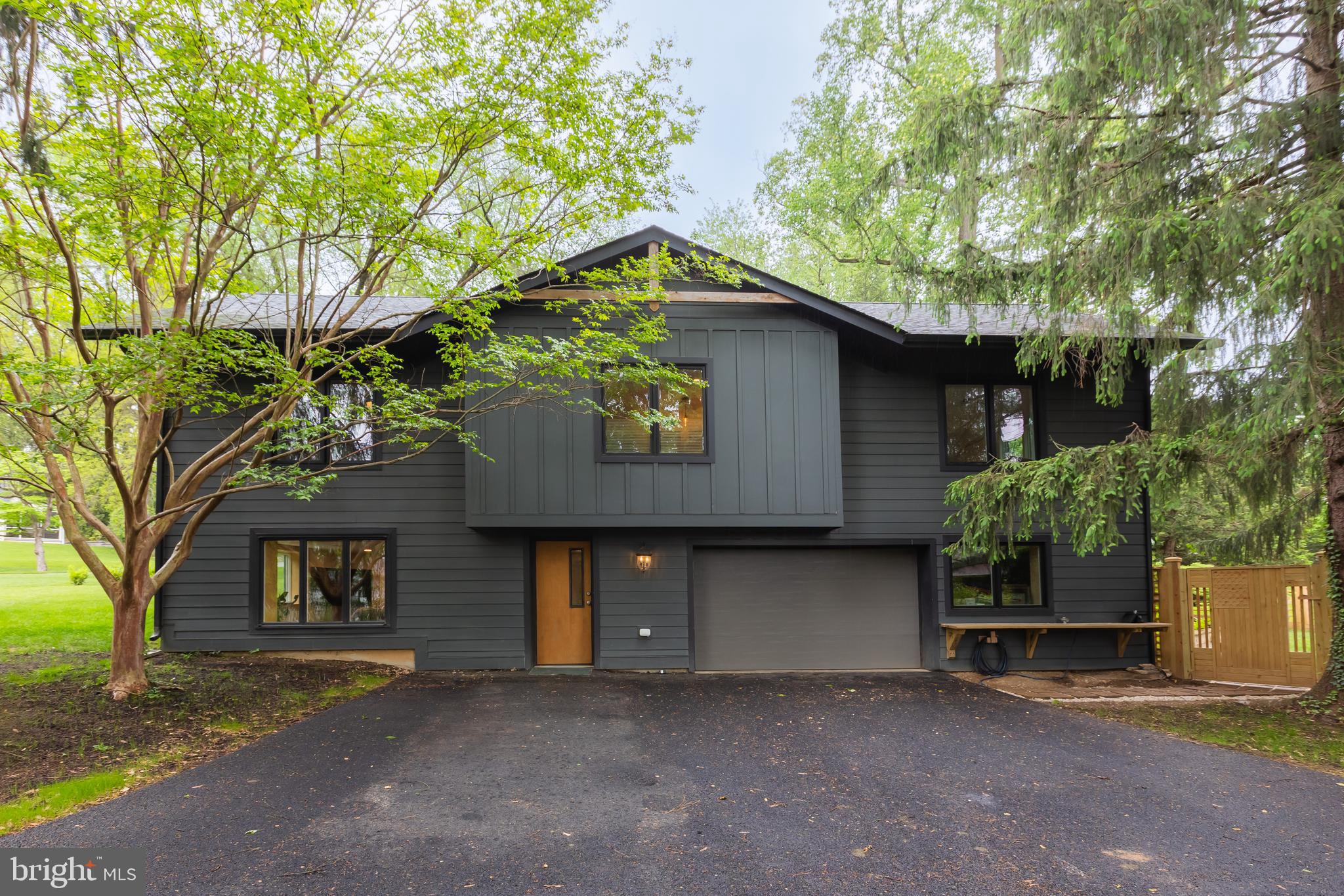 WOODBROOK - Residential