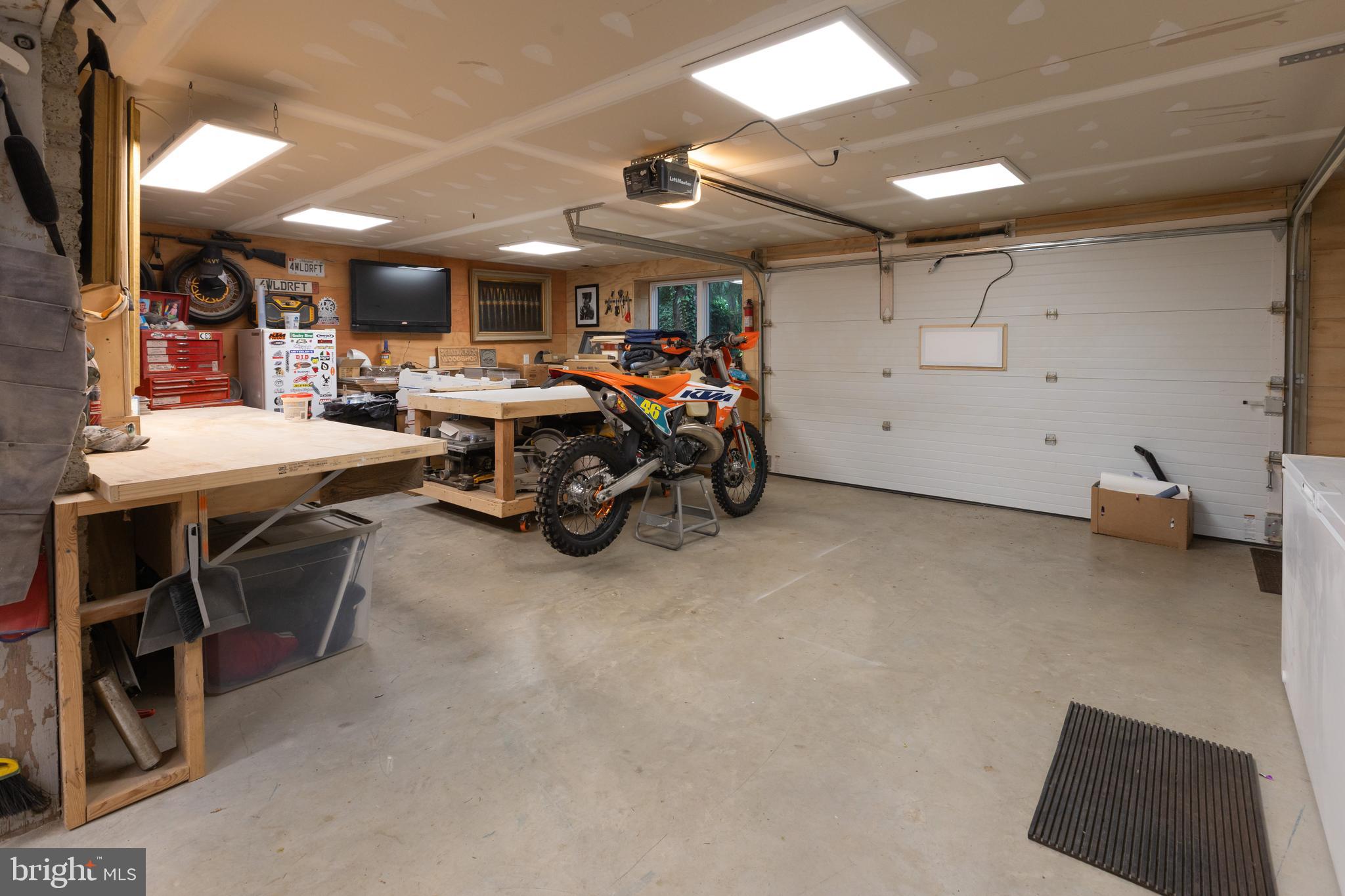 WOODBROOK - Residential