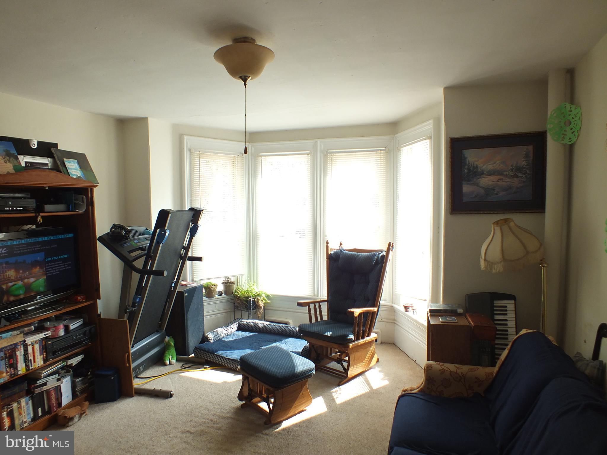 UNIONTOWN - Residential