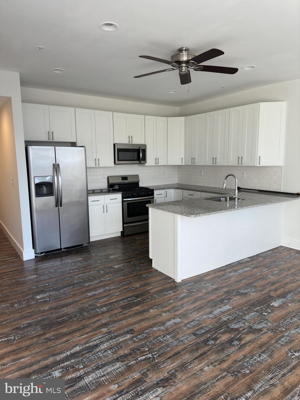 FISHTOWN - Residential Lease