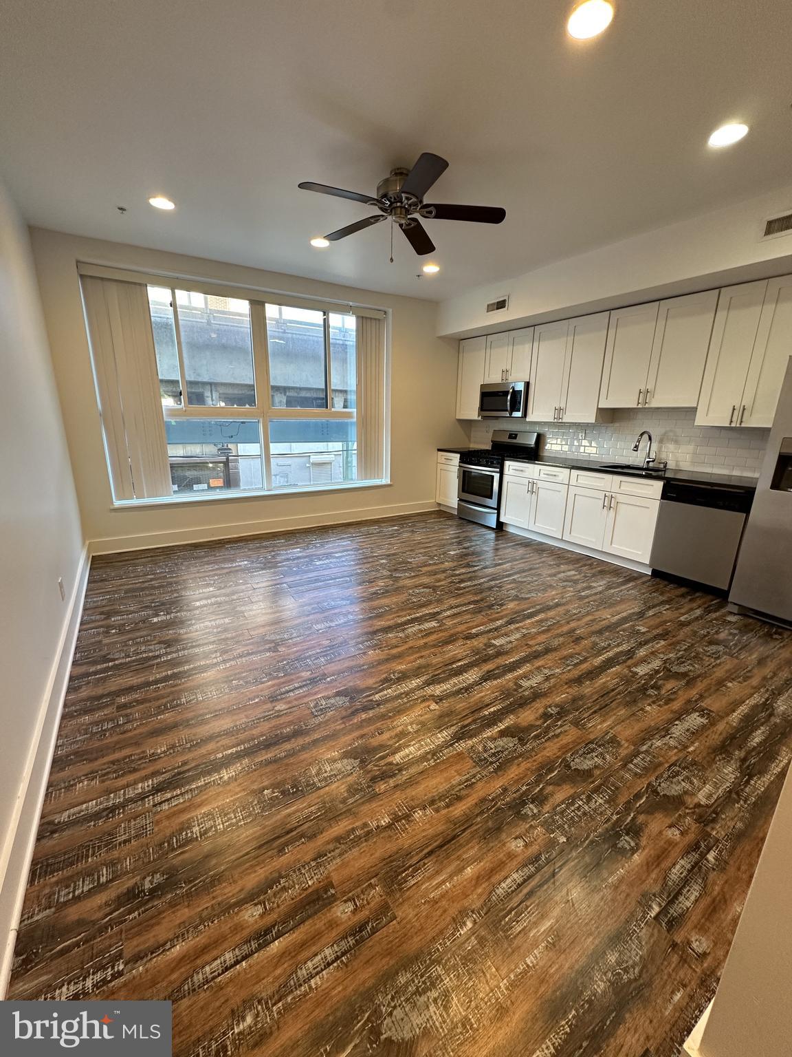FISHTOWN - Residential Lease