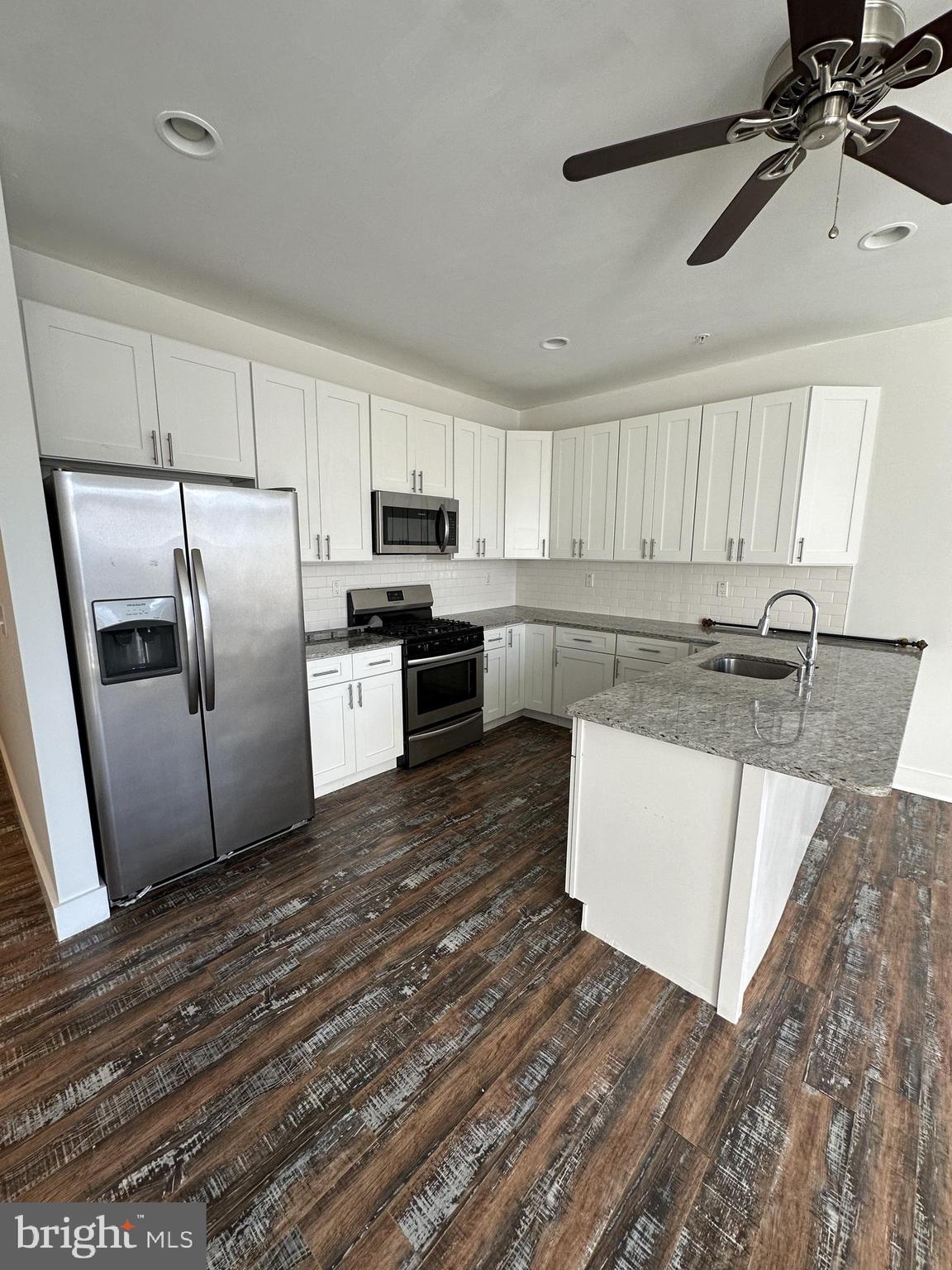 FISHTOWN - Residential Lease